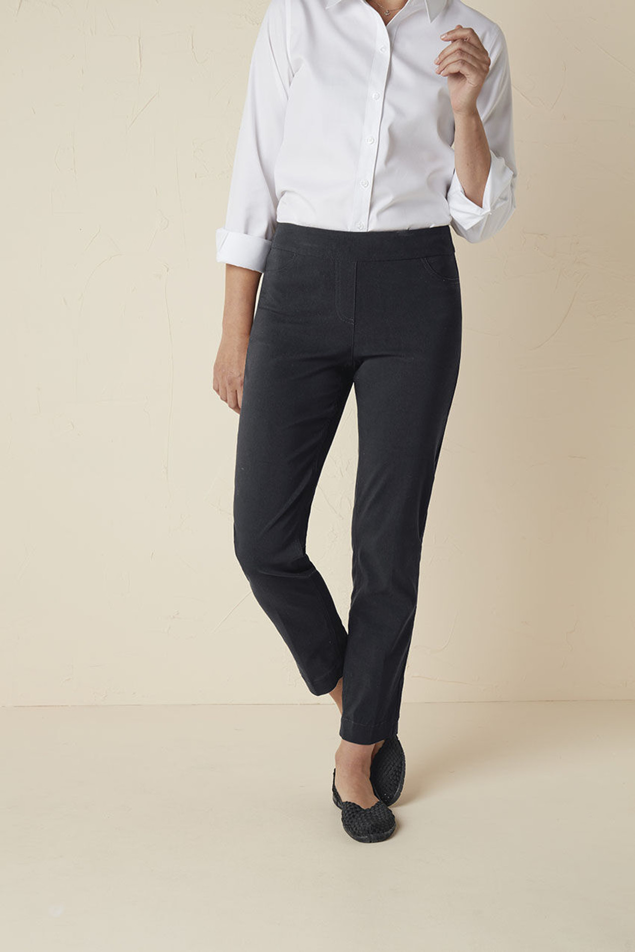 Pull-On Anywear ShapeMe? Ankle Pants