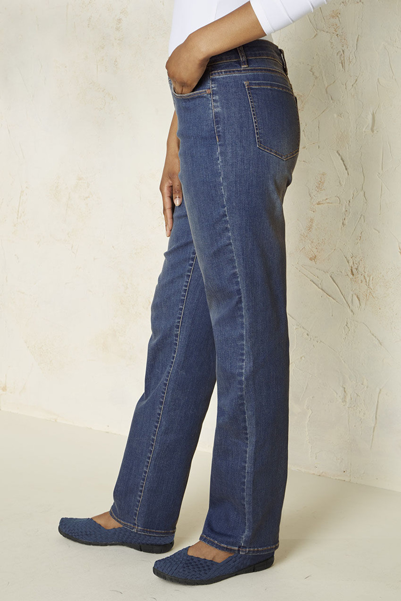 The Creek (Mid Rise) Straight Leg Jeans