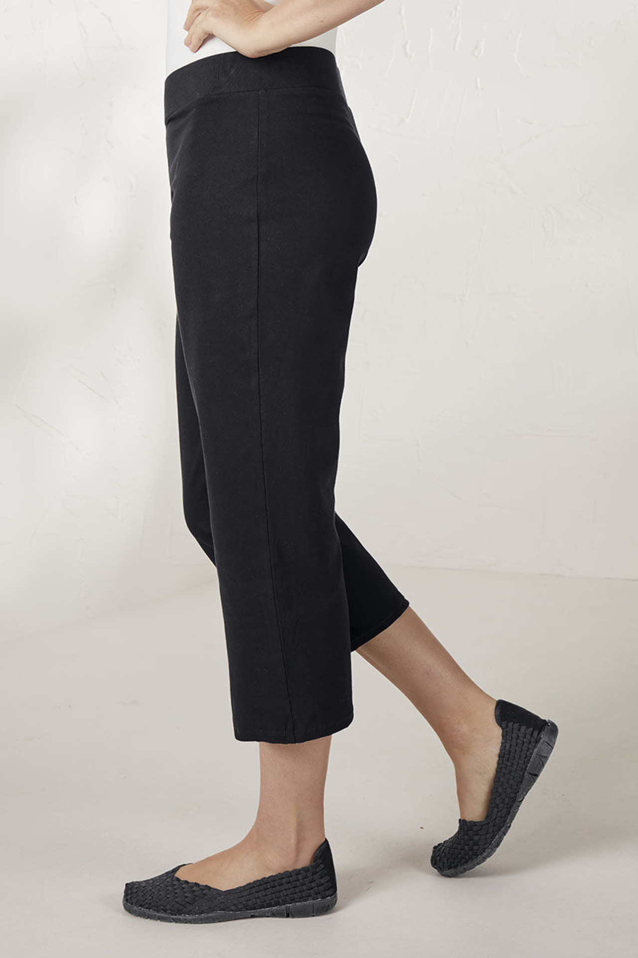 Endless Comfort Cropped Pant