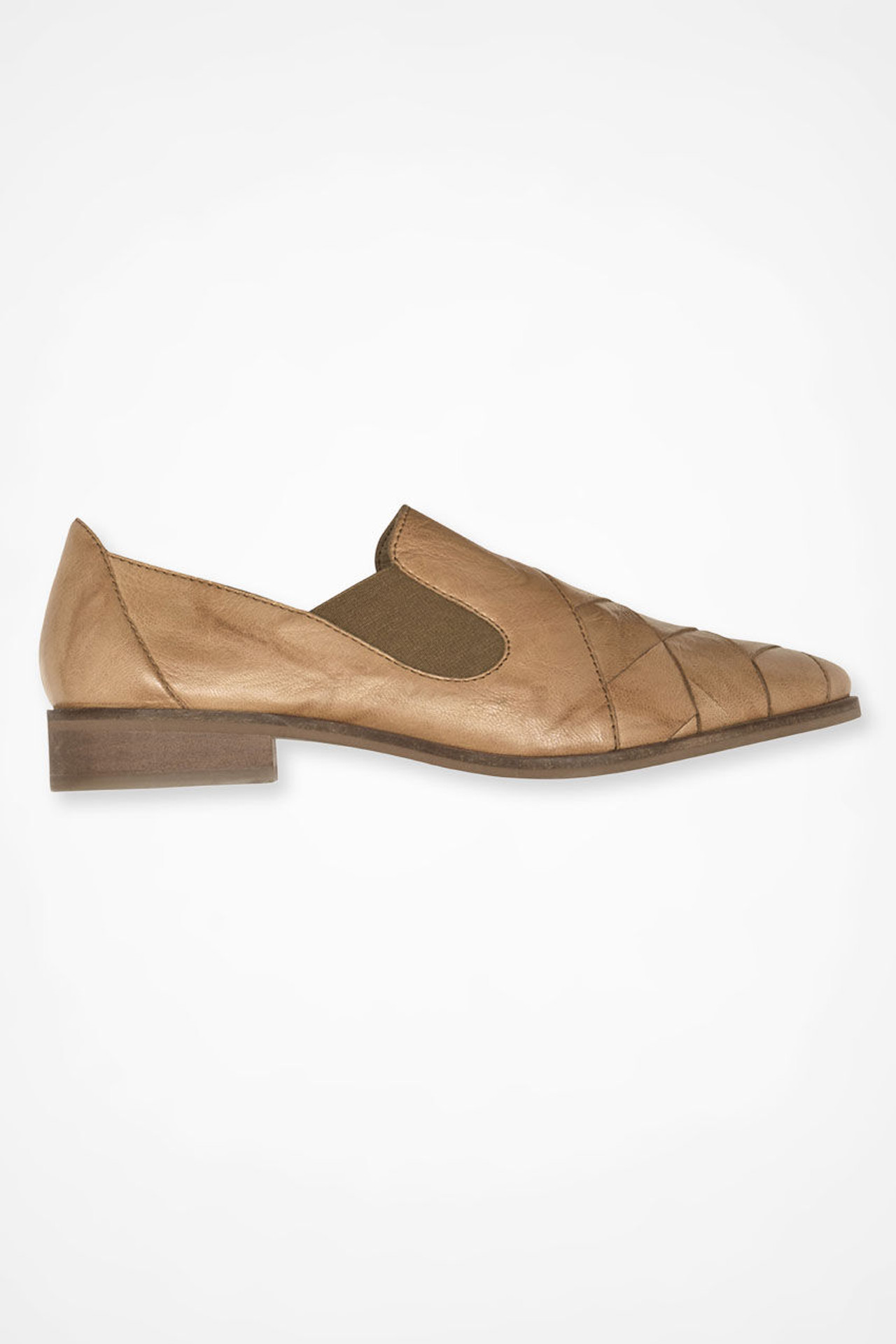 Toubkal  Leather Flats by Walk With Me?