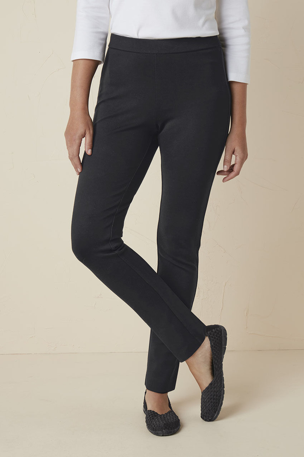 Ponte Perfect? Tapered Slim-Leg Pants