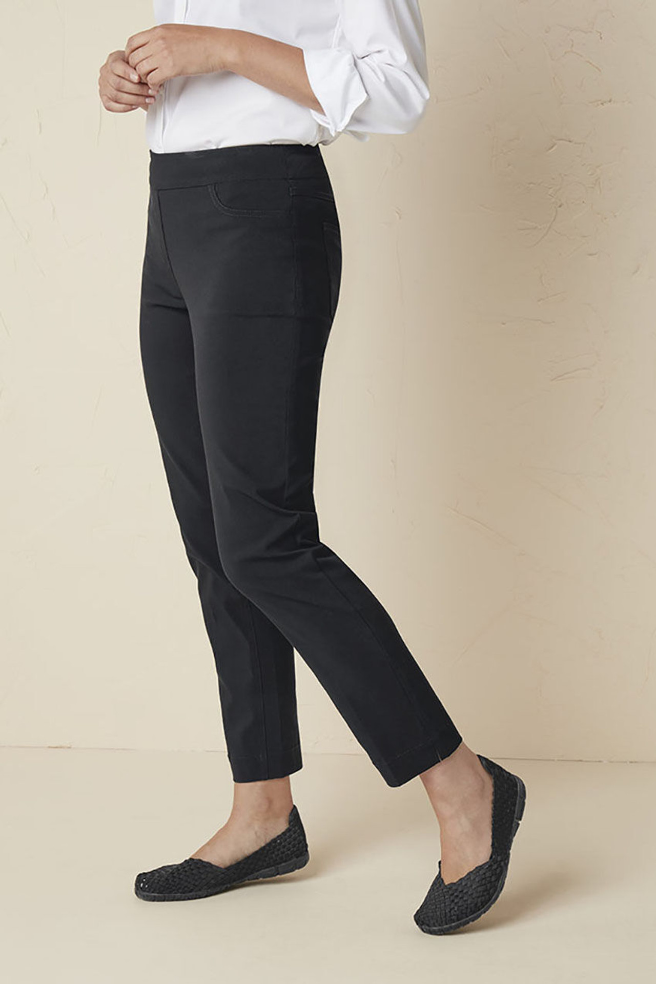 Pull-On Anywear ShapeMe? Ankle Pants