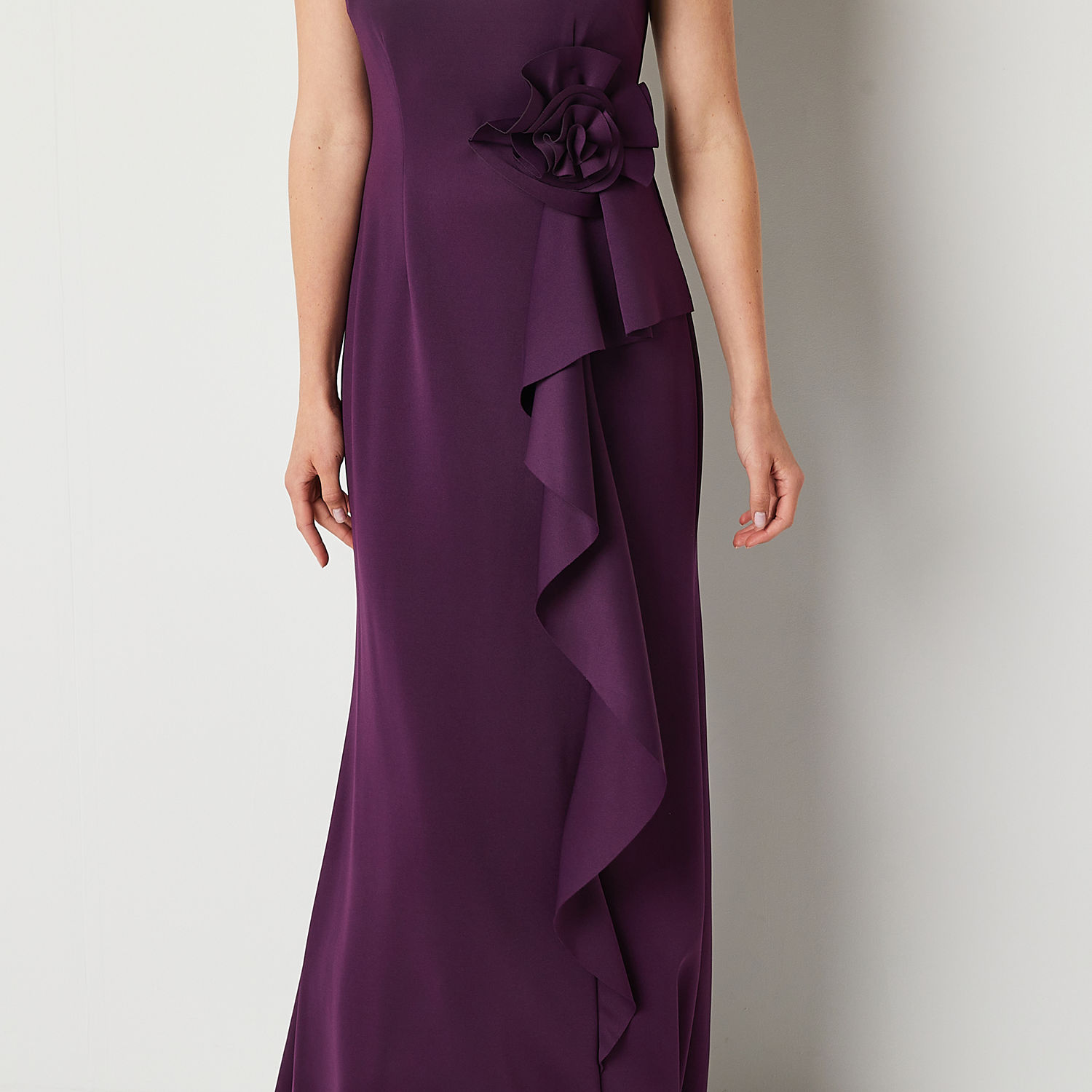 Jessica Howard 3/4 Sleeve Evening Gown