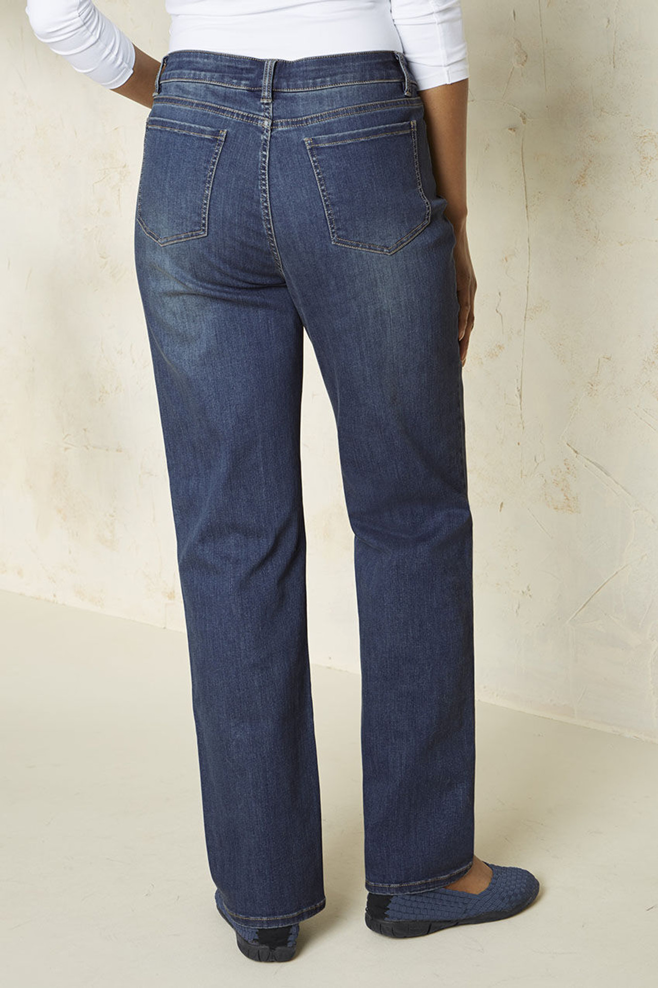 The Creek (Mid Rise) Straight Leg Jeans