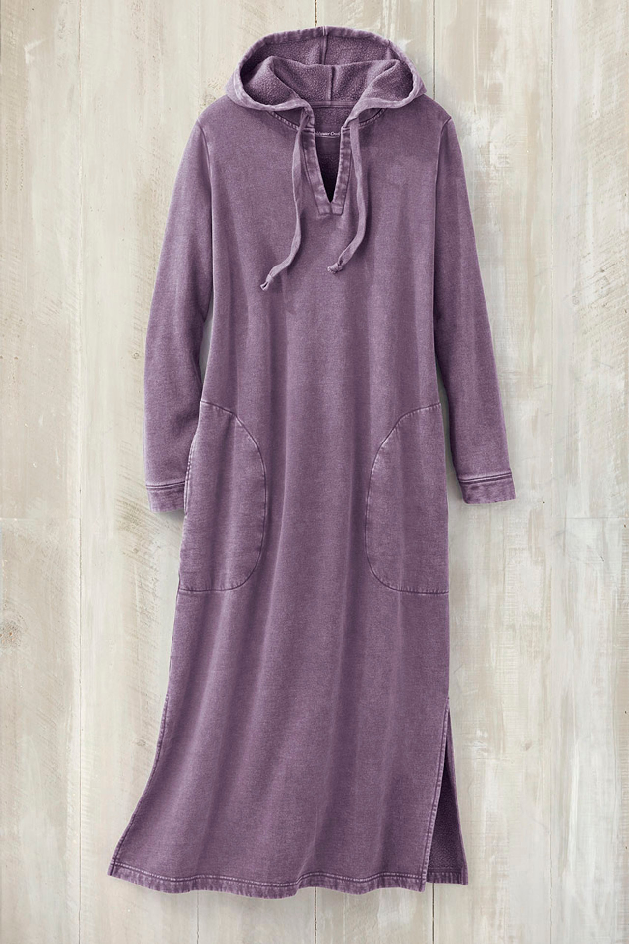 Colorwash hooded lounger