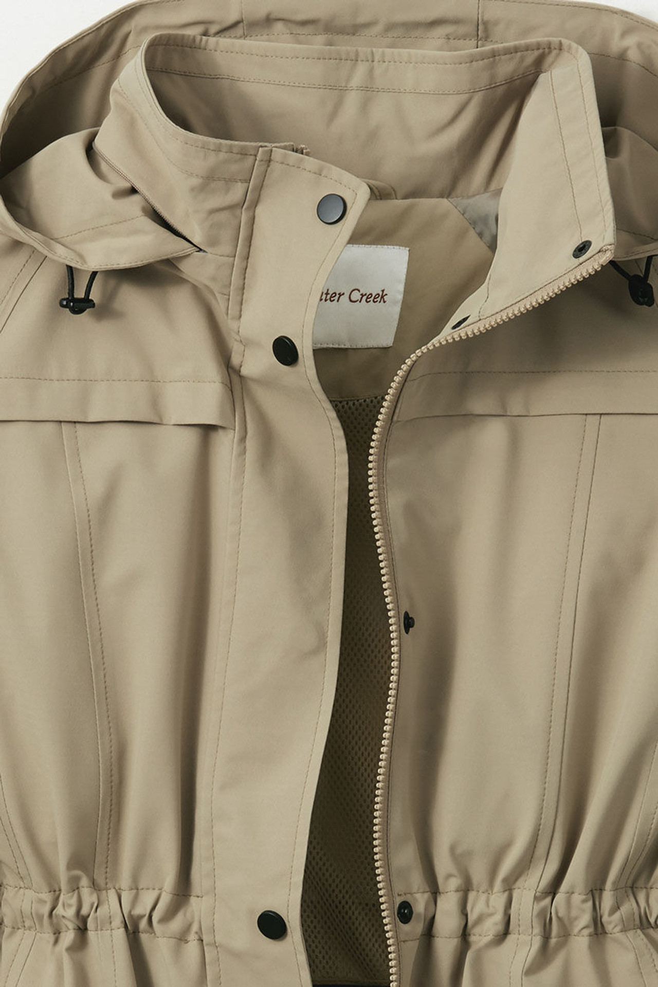 Lightweight Windbreaker