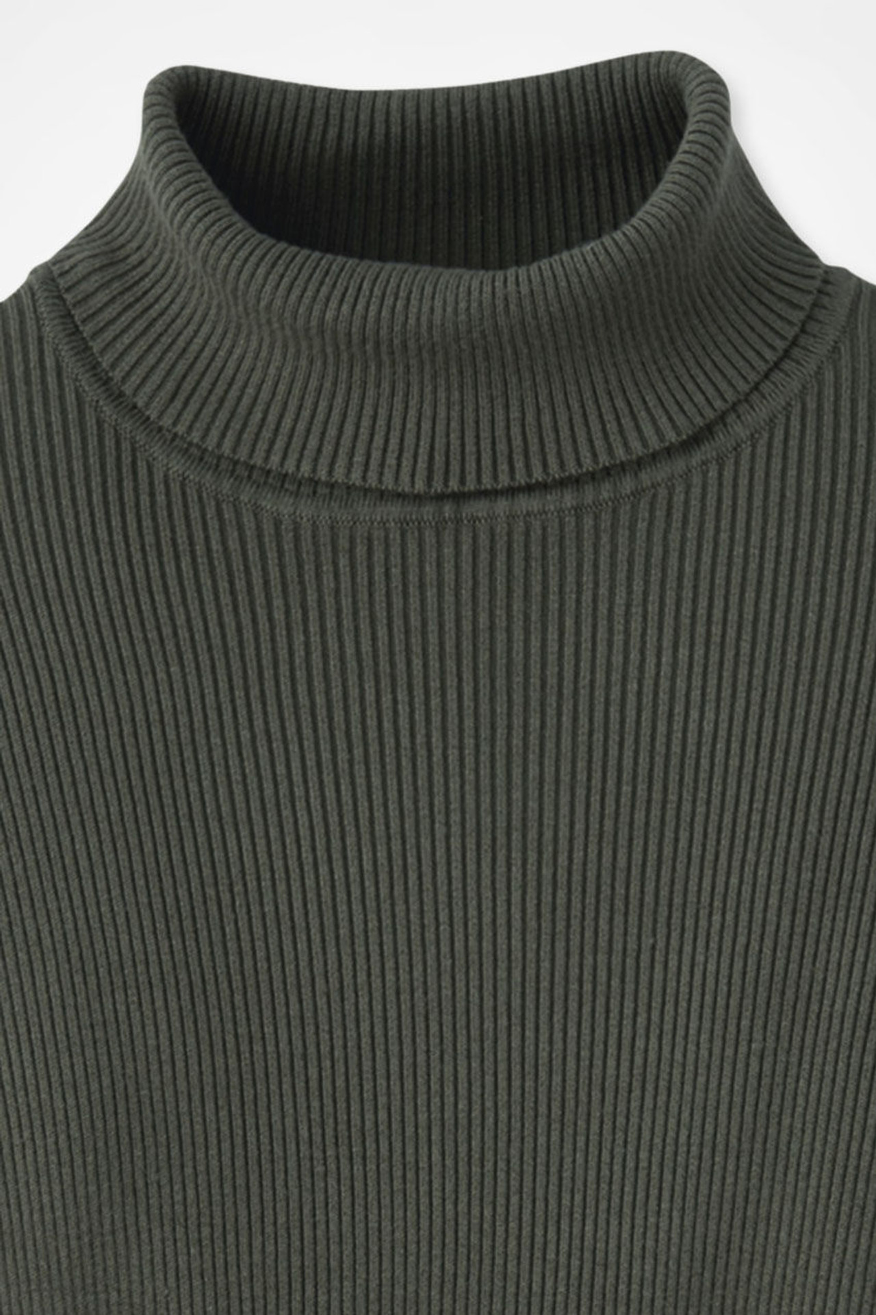 Ribbed Turtleneck Sweater
