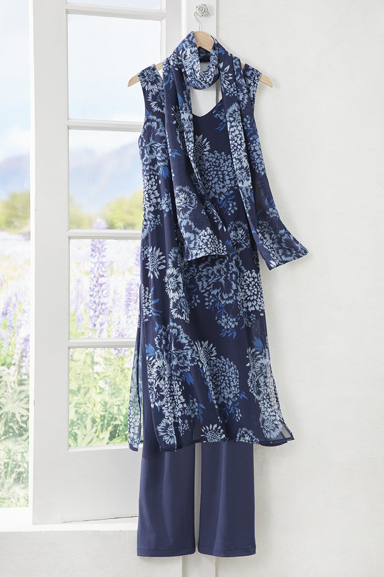 Botanical Pants Set