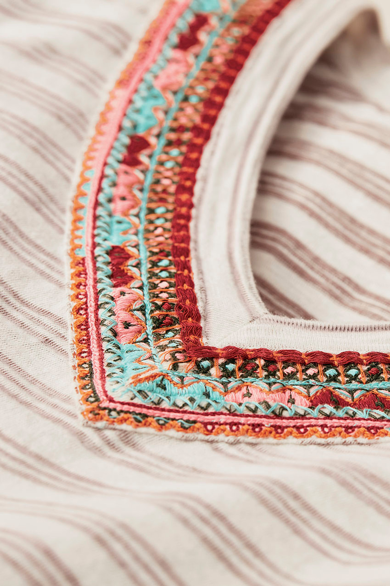 Tierra Embroidered Tee