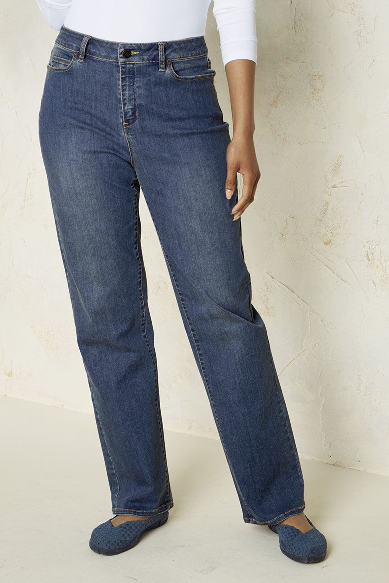 The Creek (Mid Rise) Straight Leg Jeans