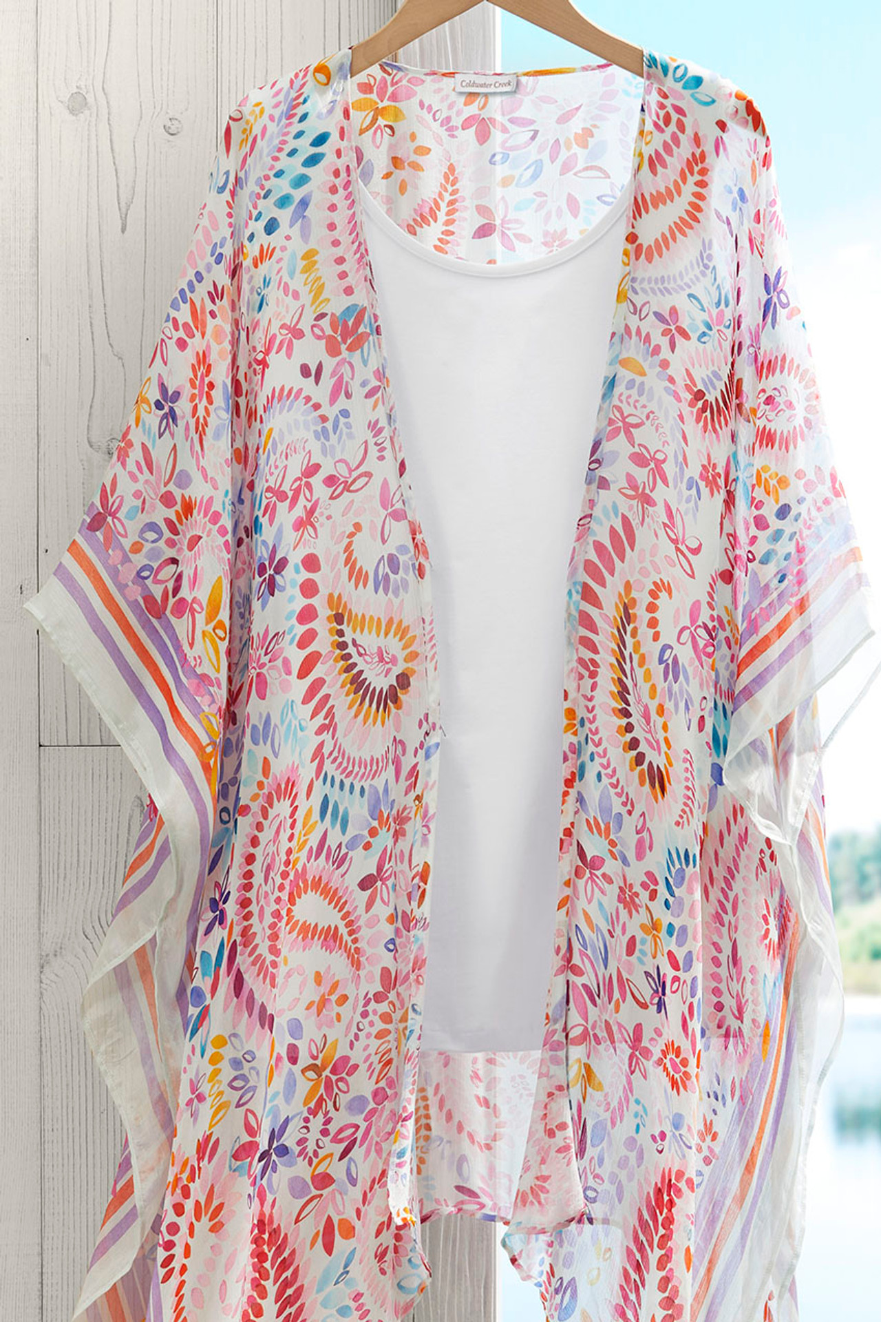 Painterly Paisley Topper