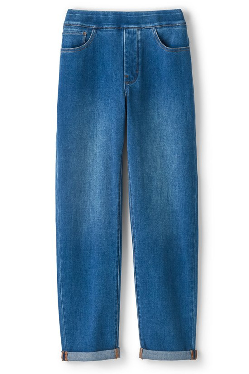 The Ultimate Denim Pull-On Crop