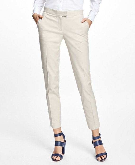 Petite Flat-Front Stretch Advantage Chinos®