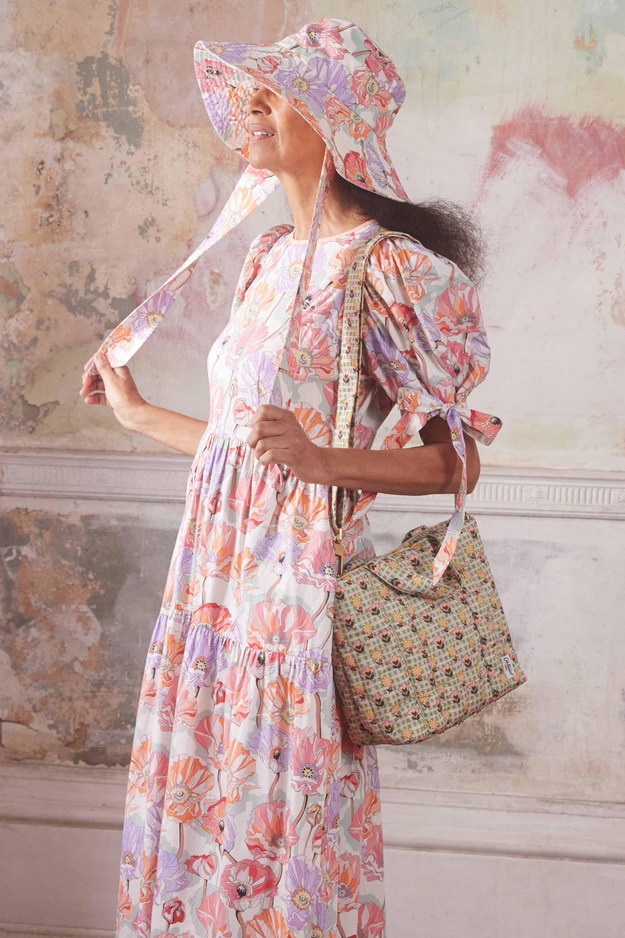 Summer Poppy Midscale Short Sleeve Soft Waisted Dress