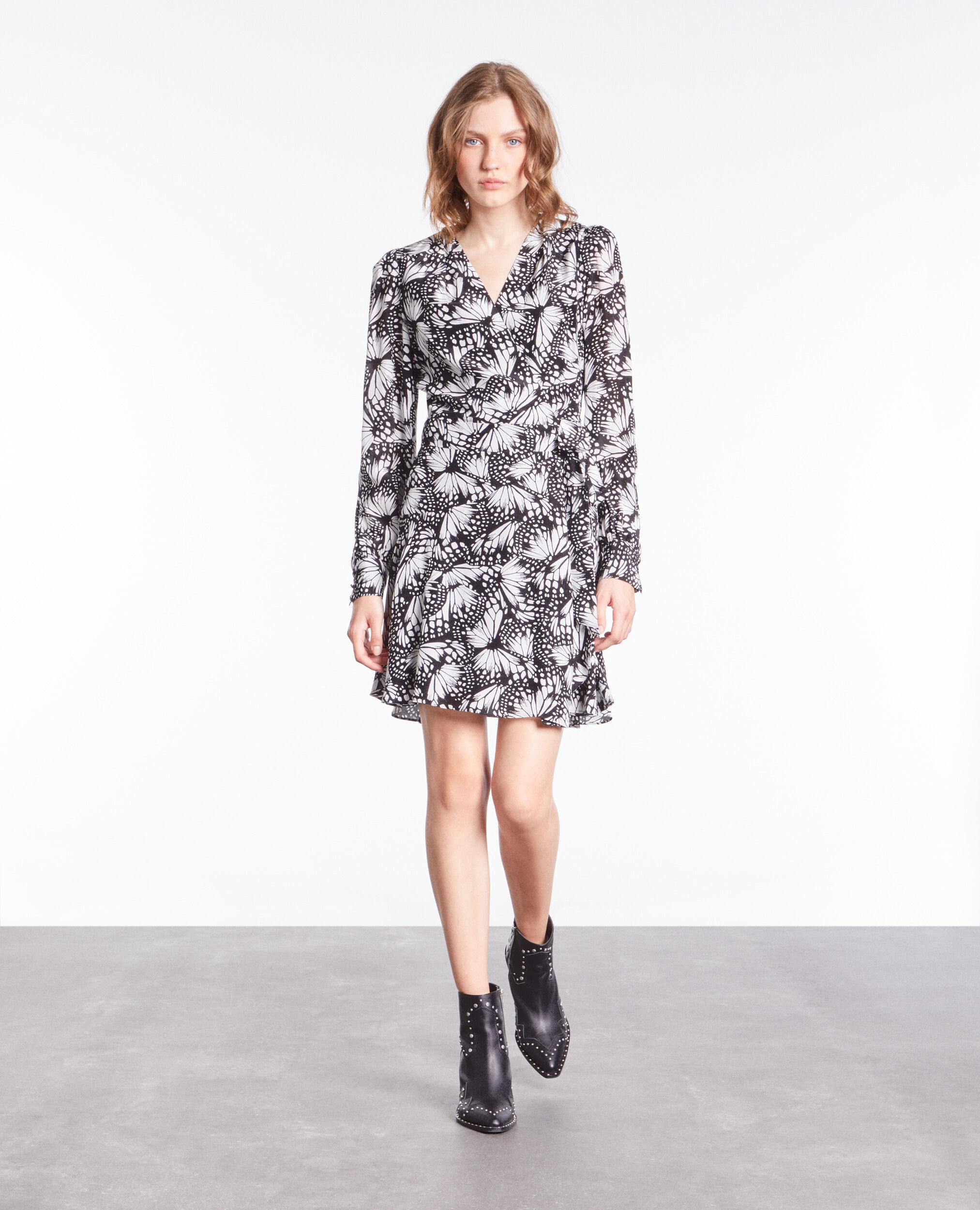 Short printed wrap dress BLACK WHITE