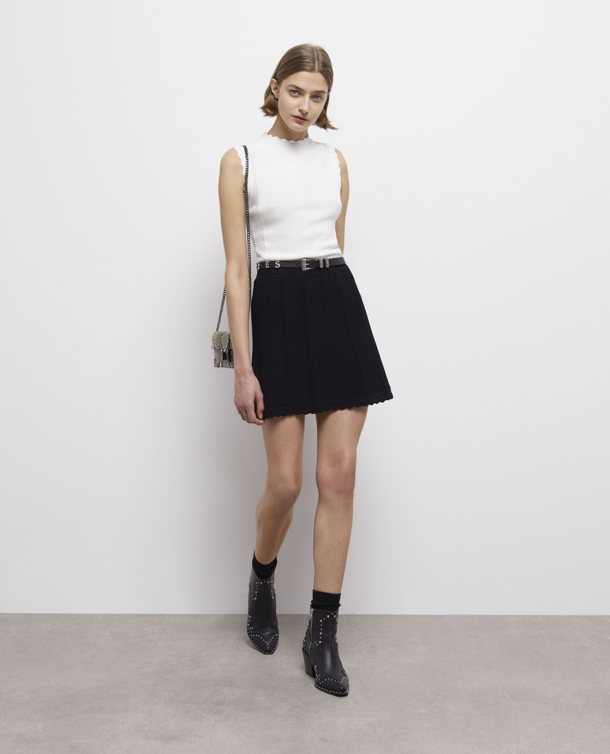Short black knit skirt BLACK