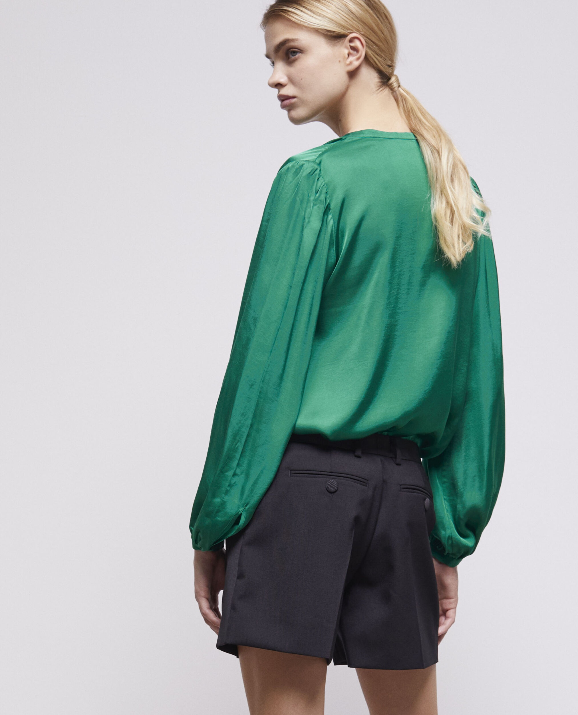Black wool shorts BLACK
