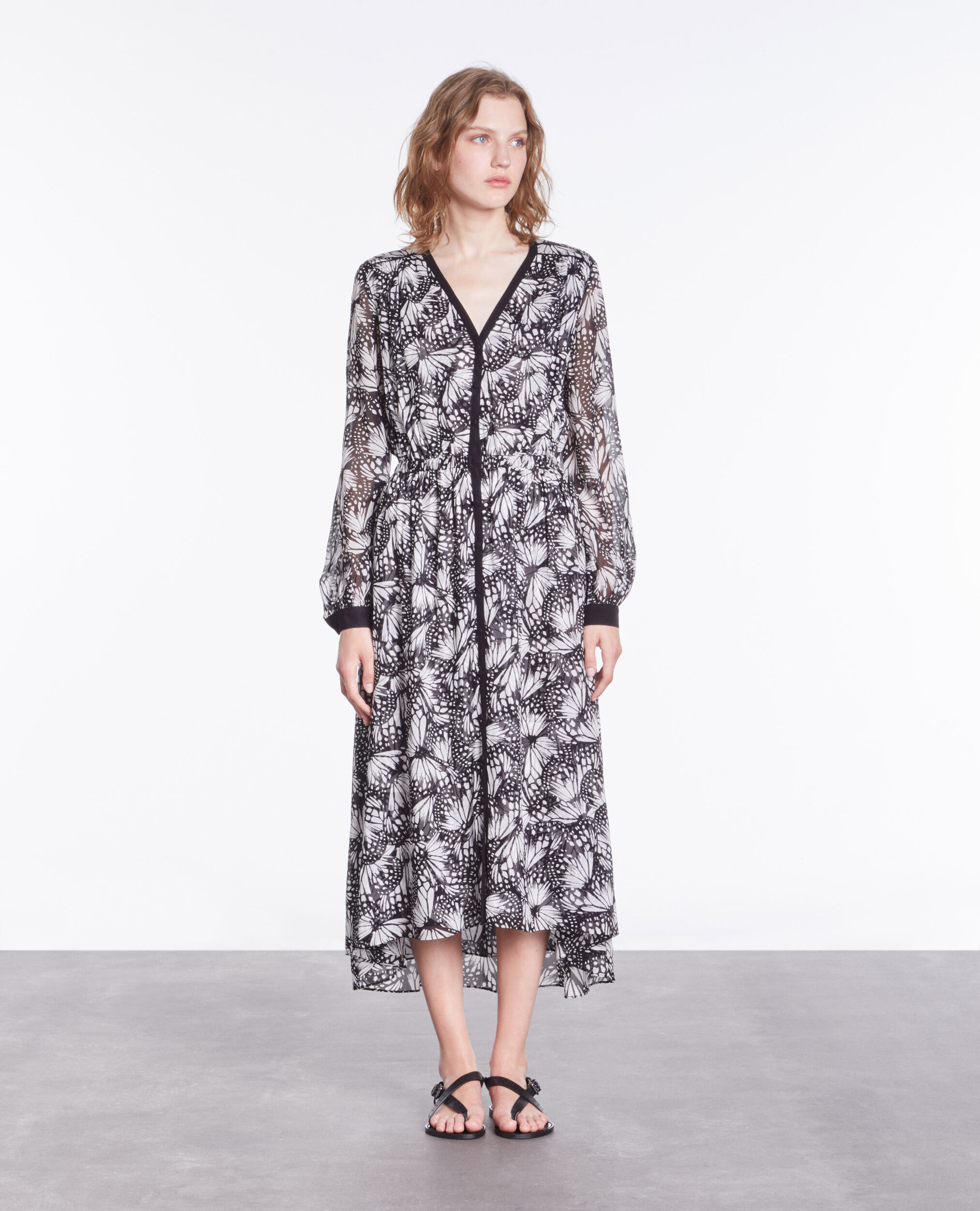 Long printed dress with buttoning BLACK WHITE