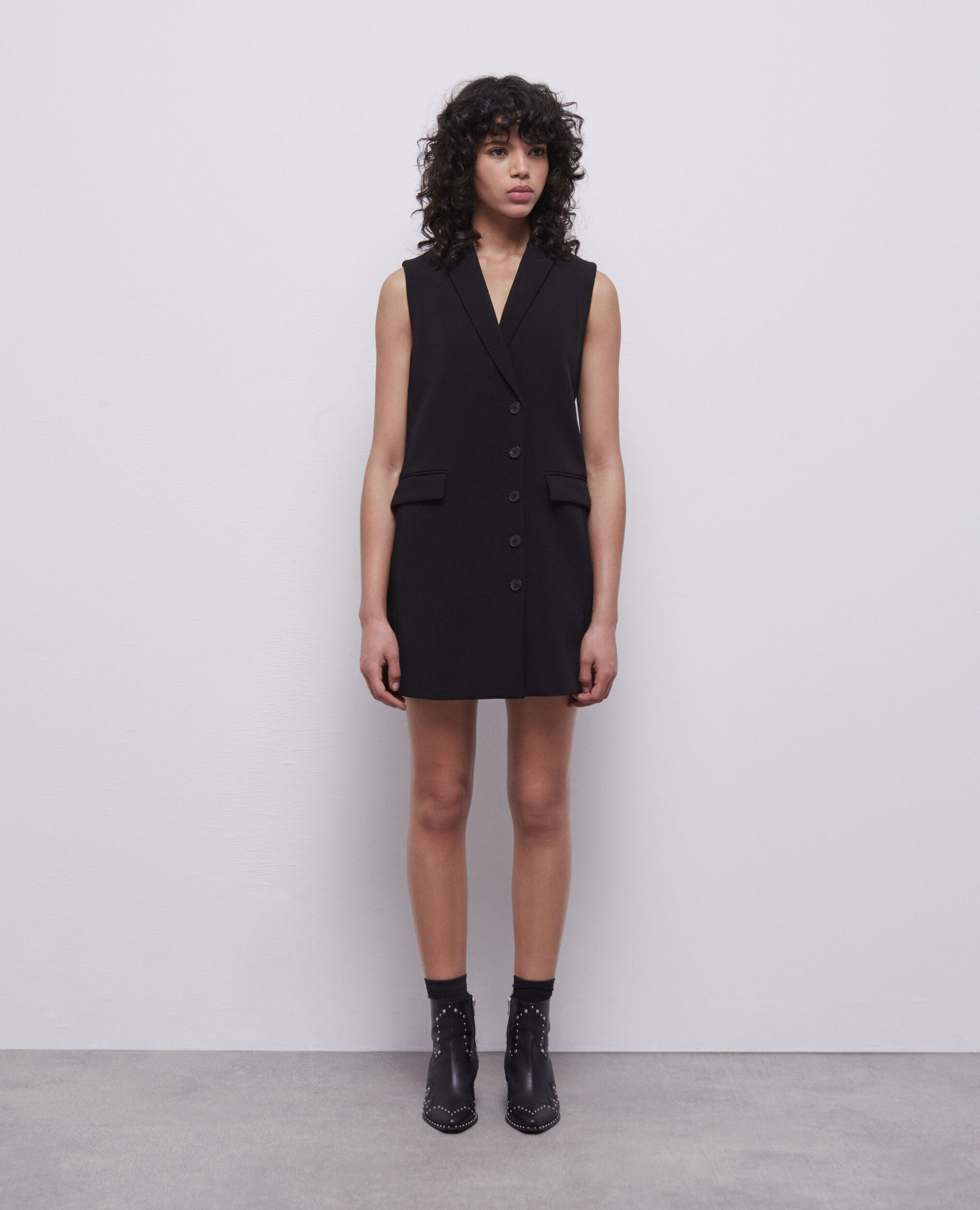 Short black crepe dress BLACK
