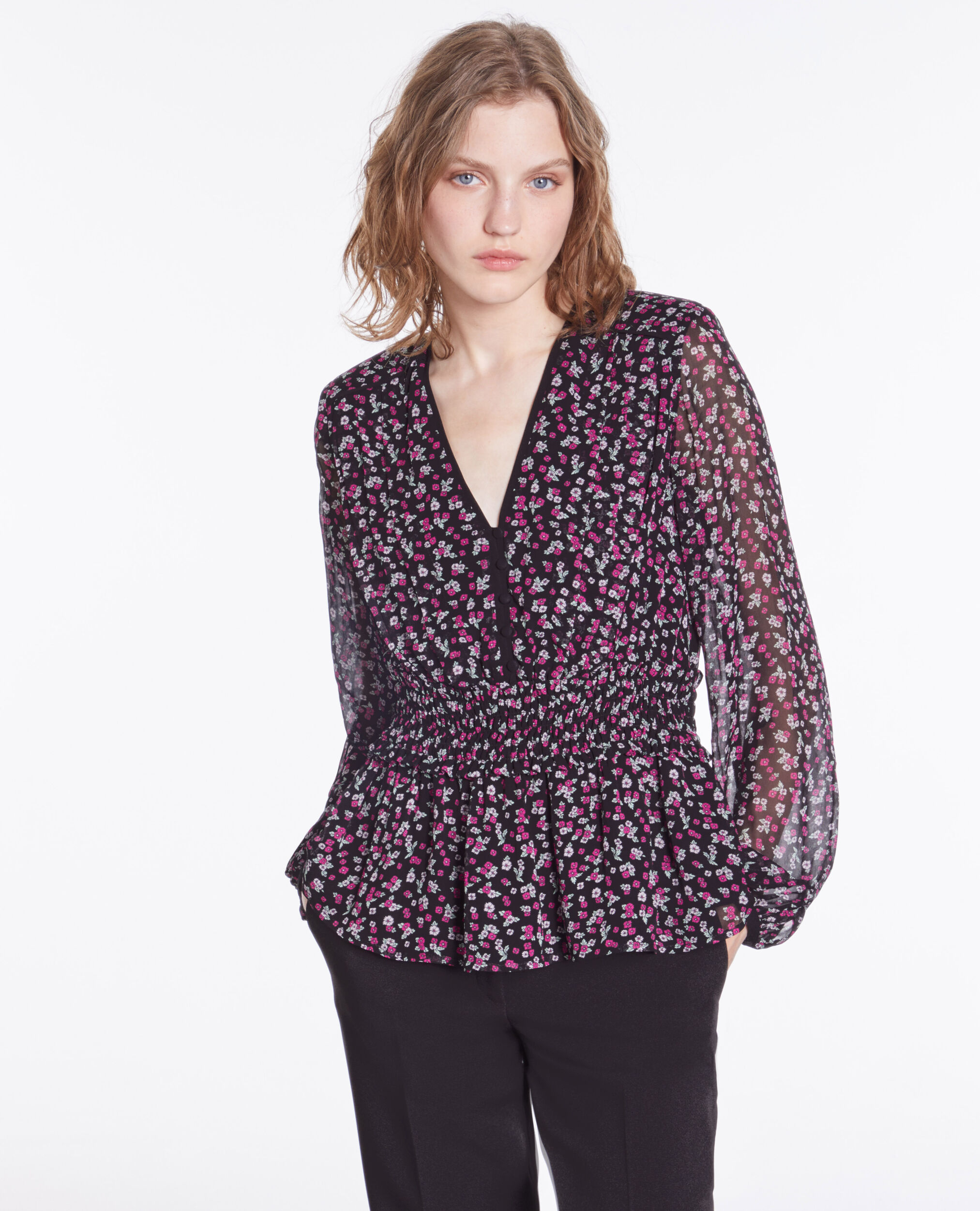 Printed top with smocking BLACK / PINK