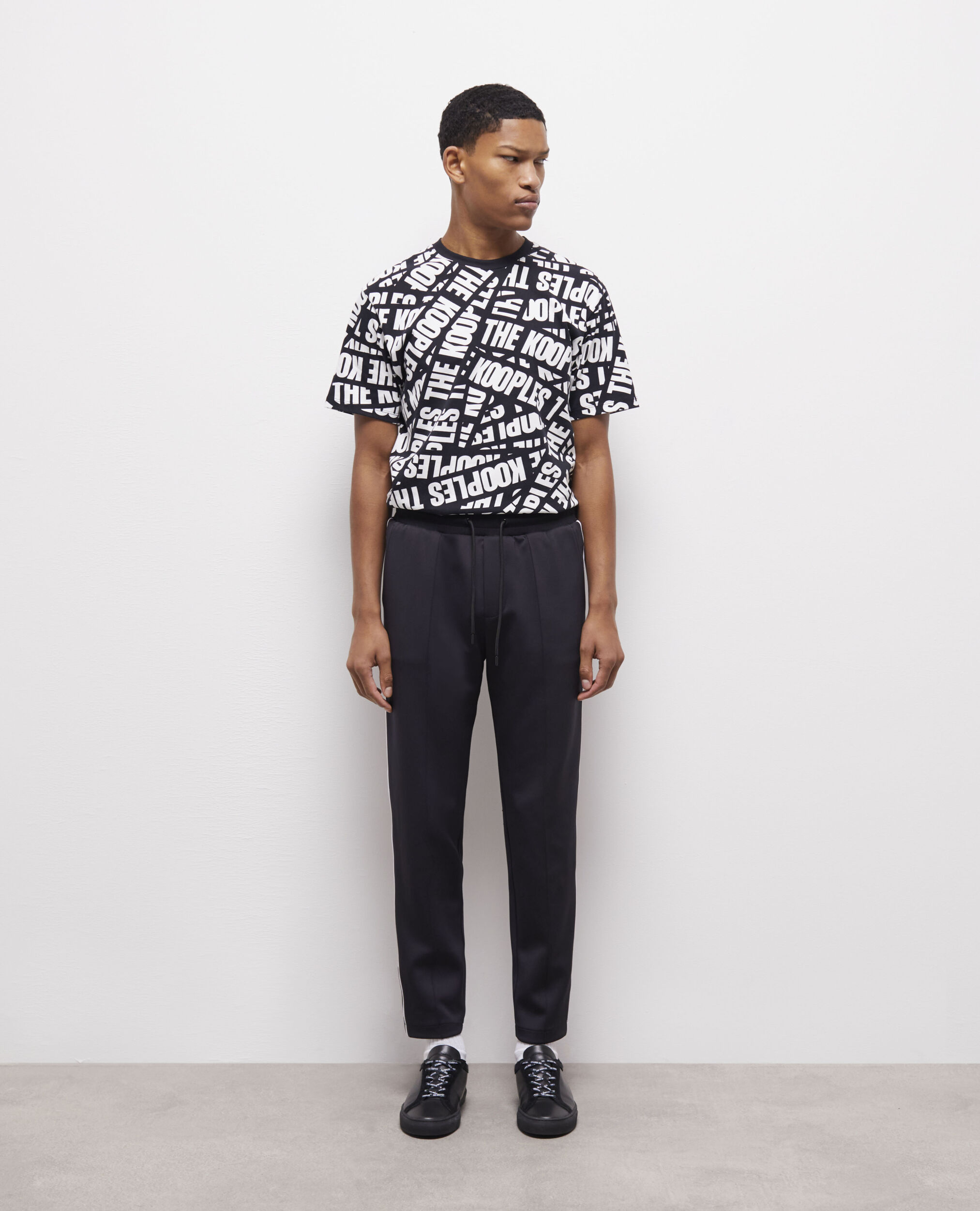 Black logo joggers BLACK