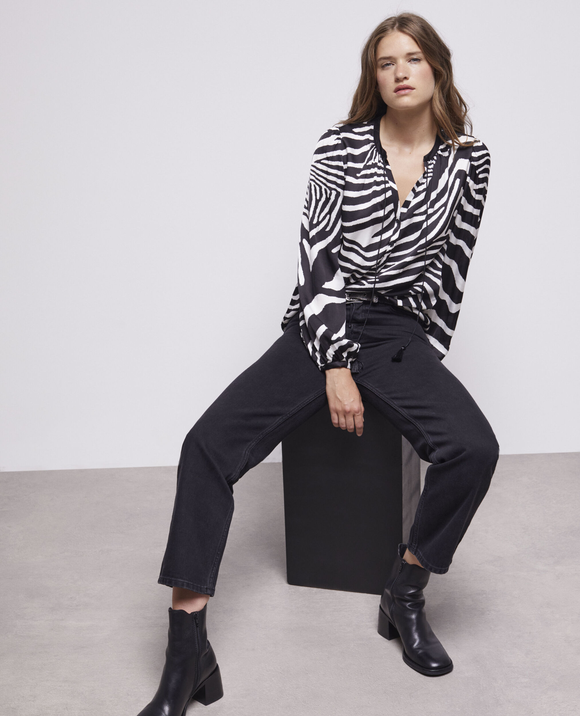 Printed blouse BLACK WHITE