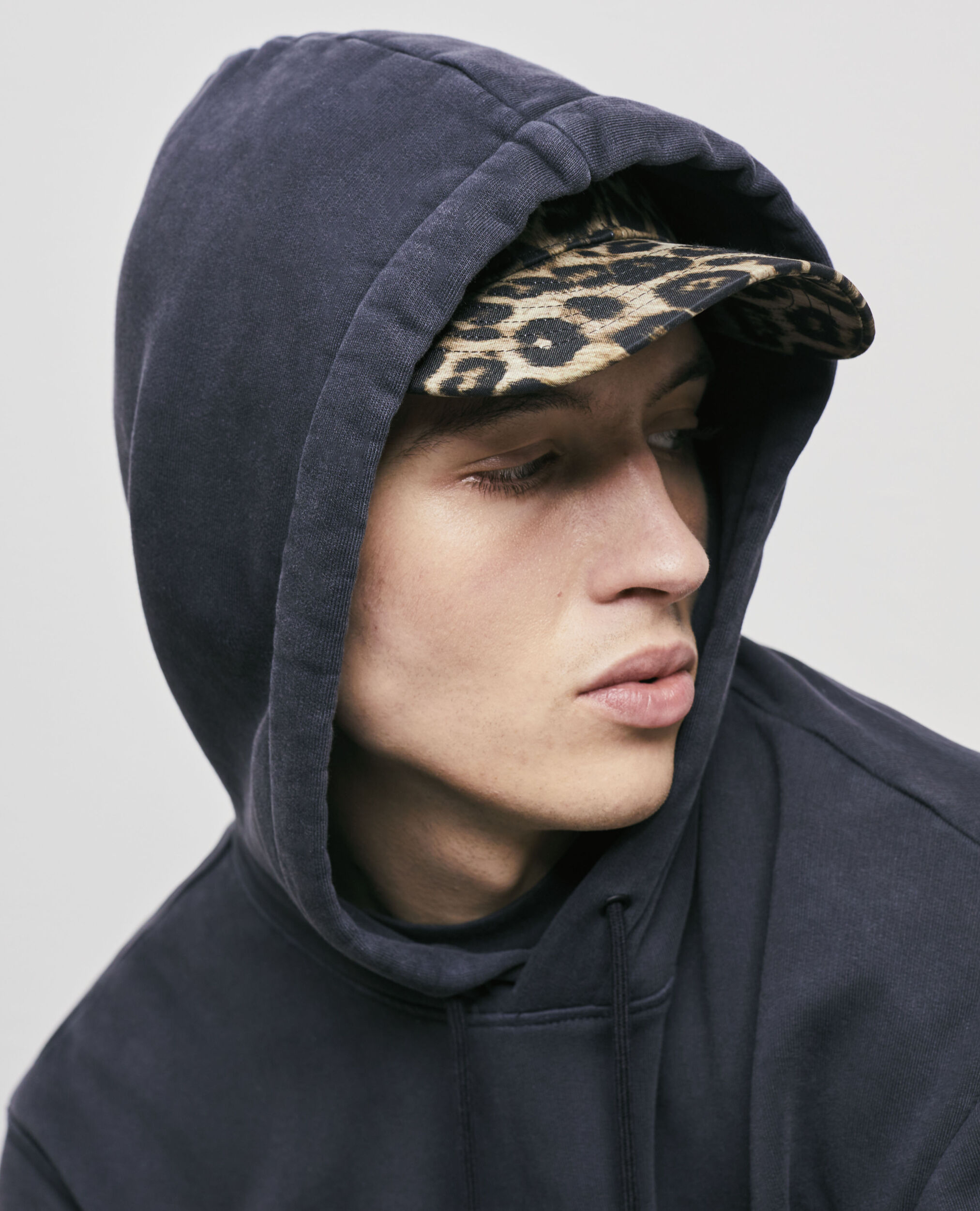 Leopard print cap LEOPARD