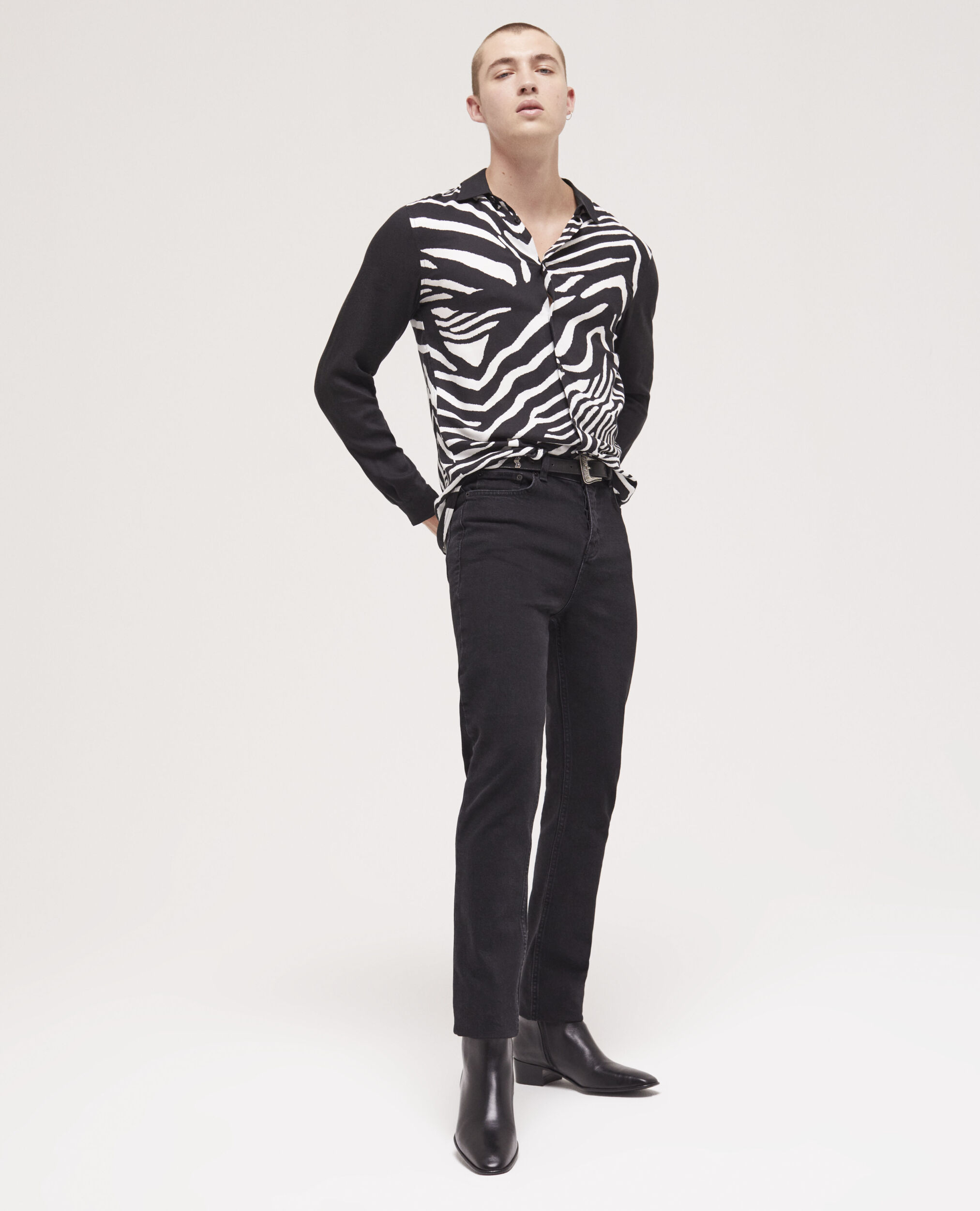 Printed classic-collar shirt BLACK WHITE