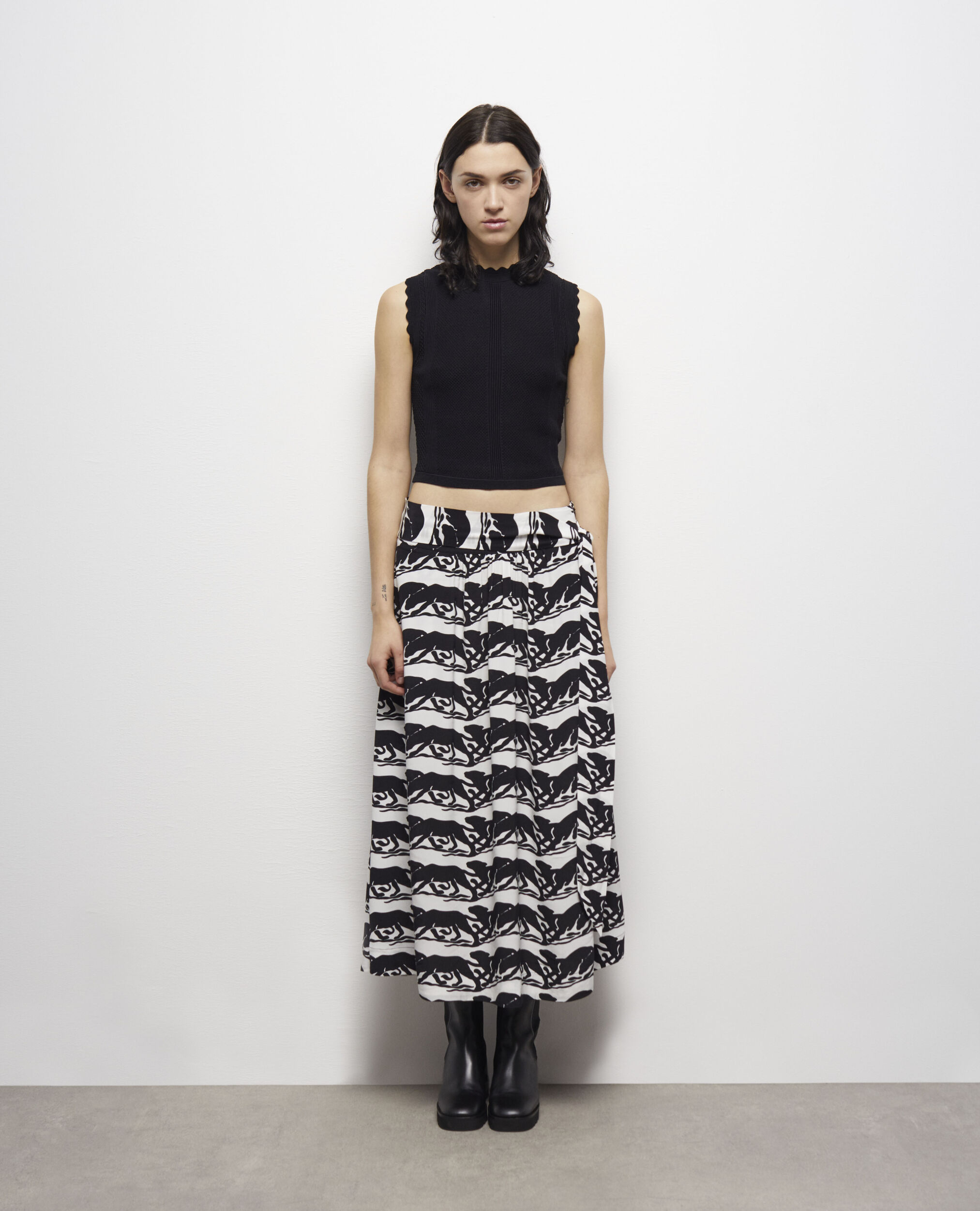 Long printed skirt BLACK / WHITE