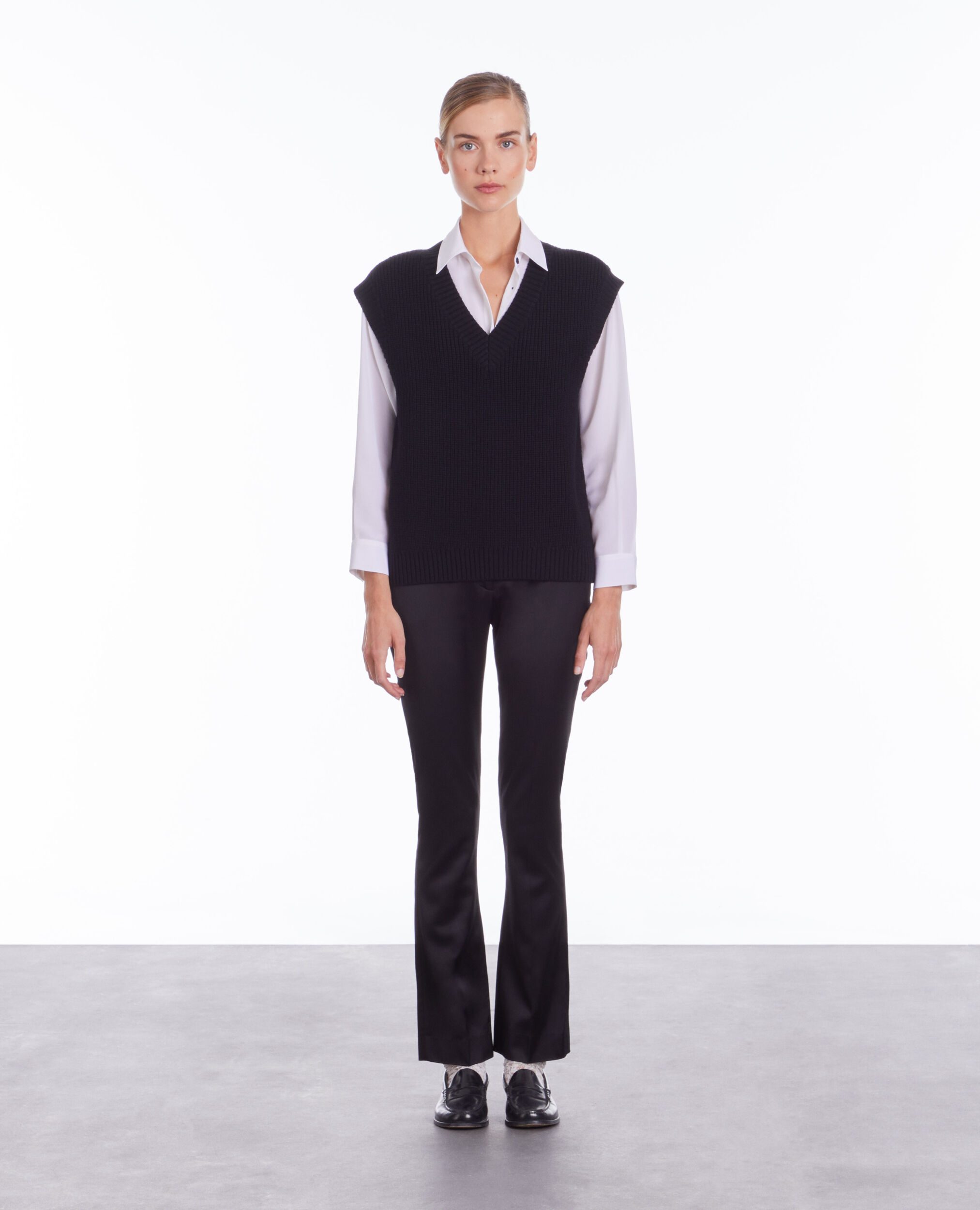 Black sleeveless wool sweater BLACK