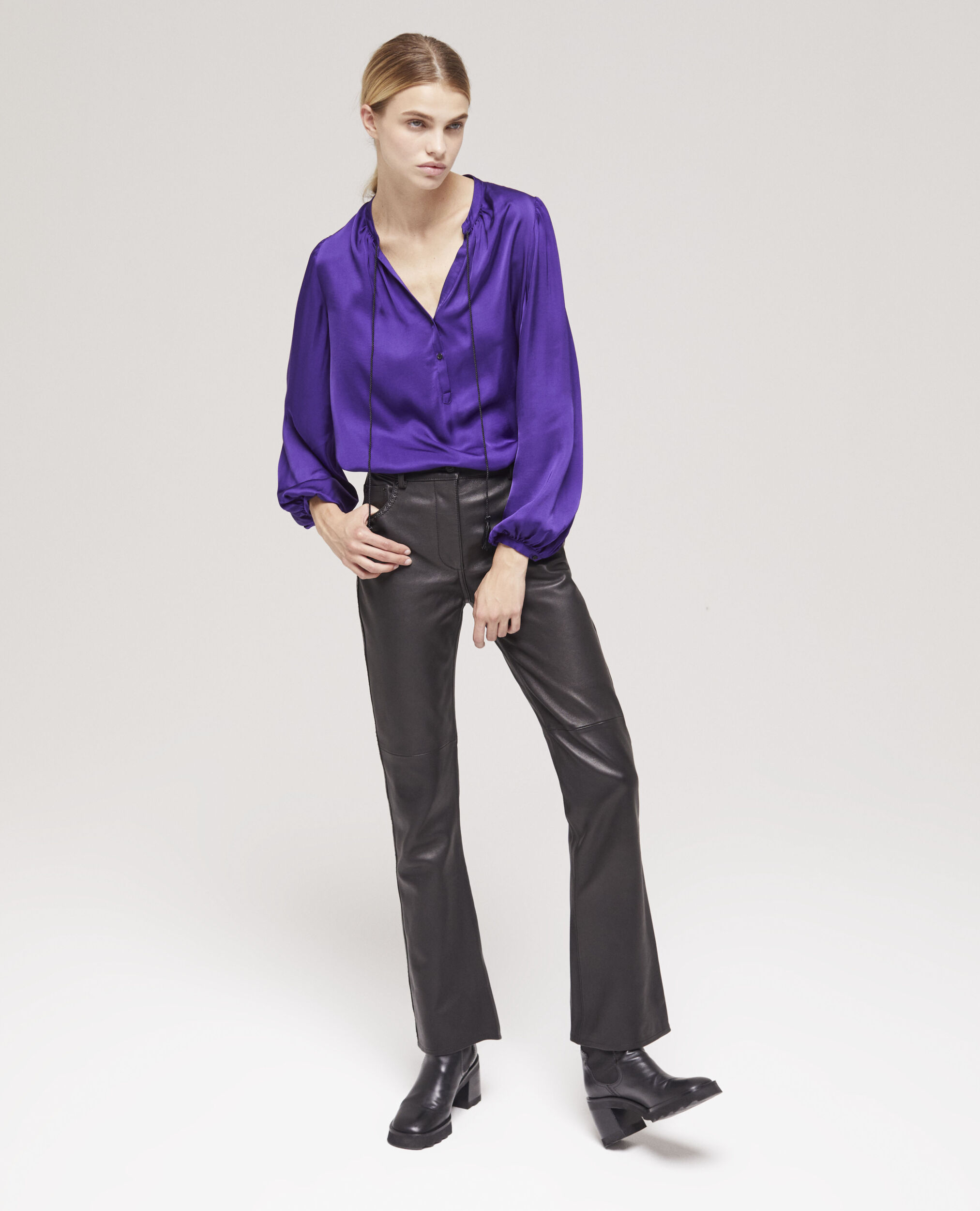 Black leather pants with studs BLACK