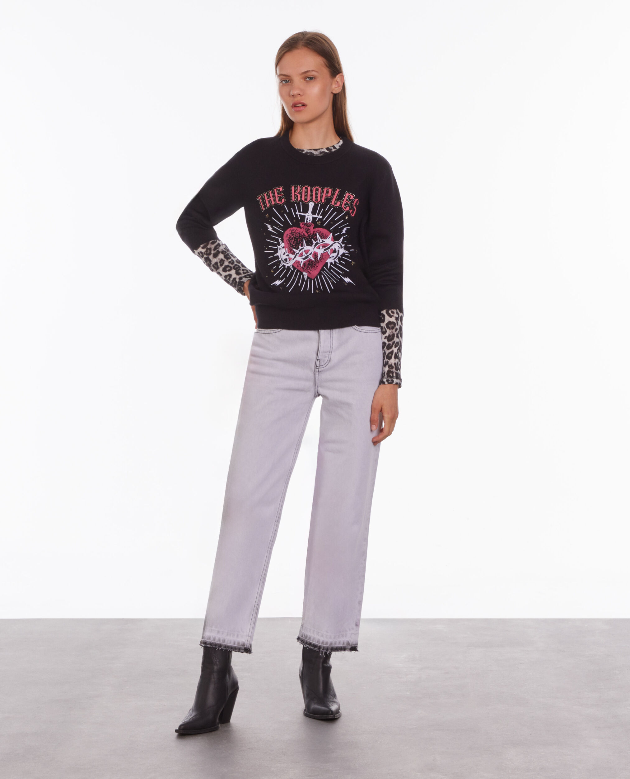 Dagger through heart black jumper with stars BLACK WHITE