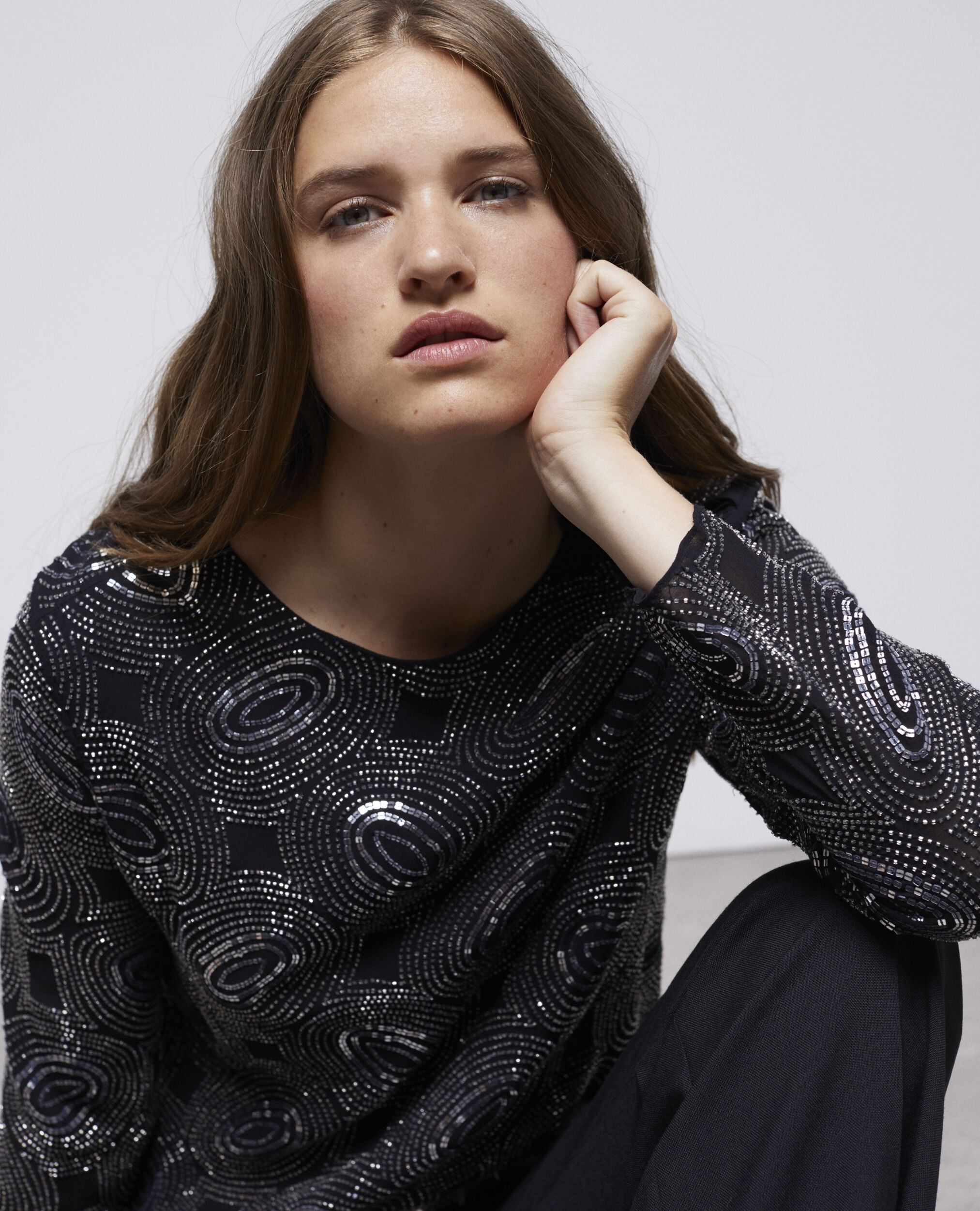 Black top with rhinestones BLACK