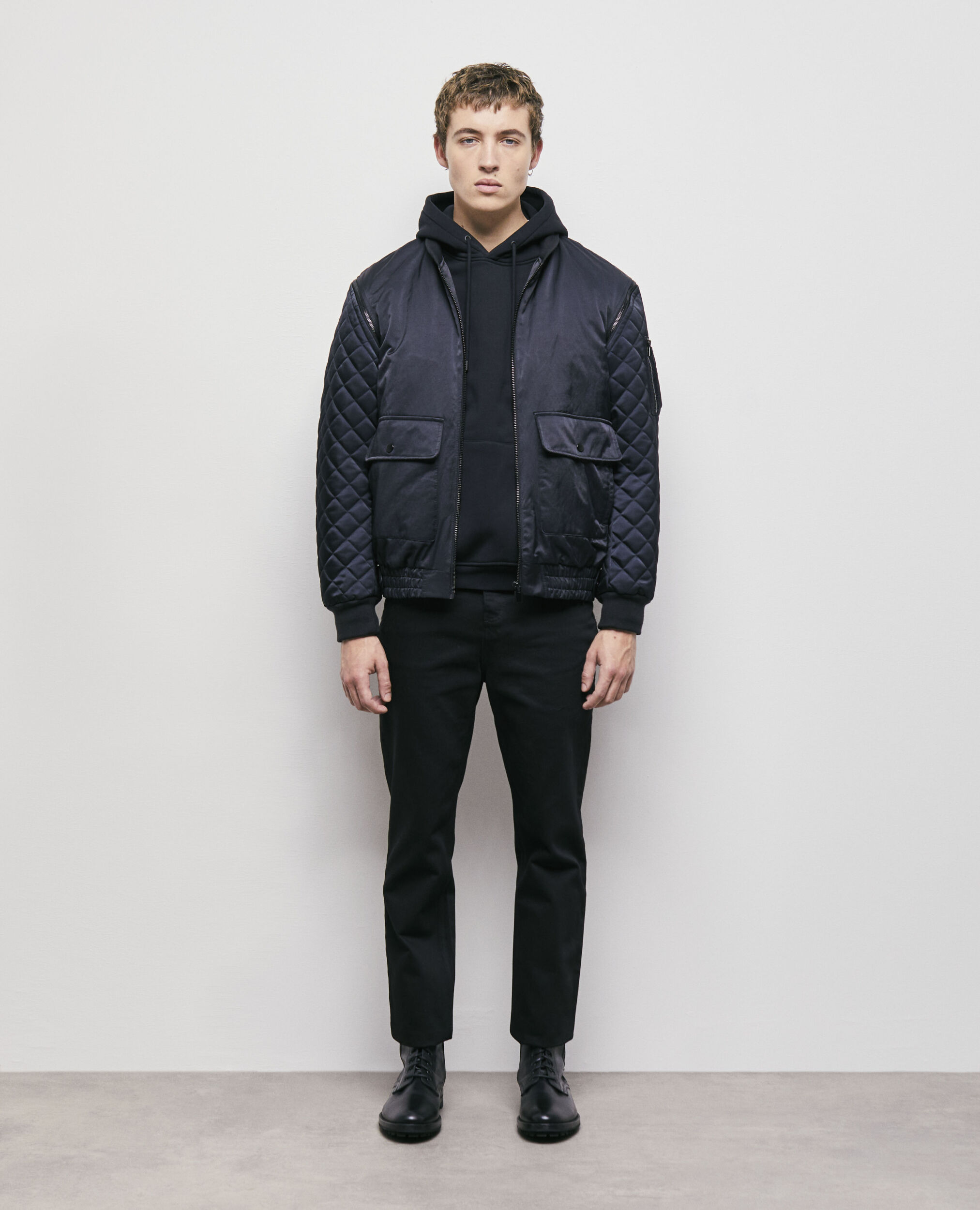 Black bomber jacket with detachable sleeves BLACK