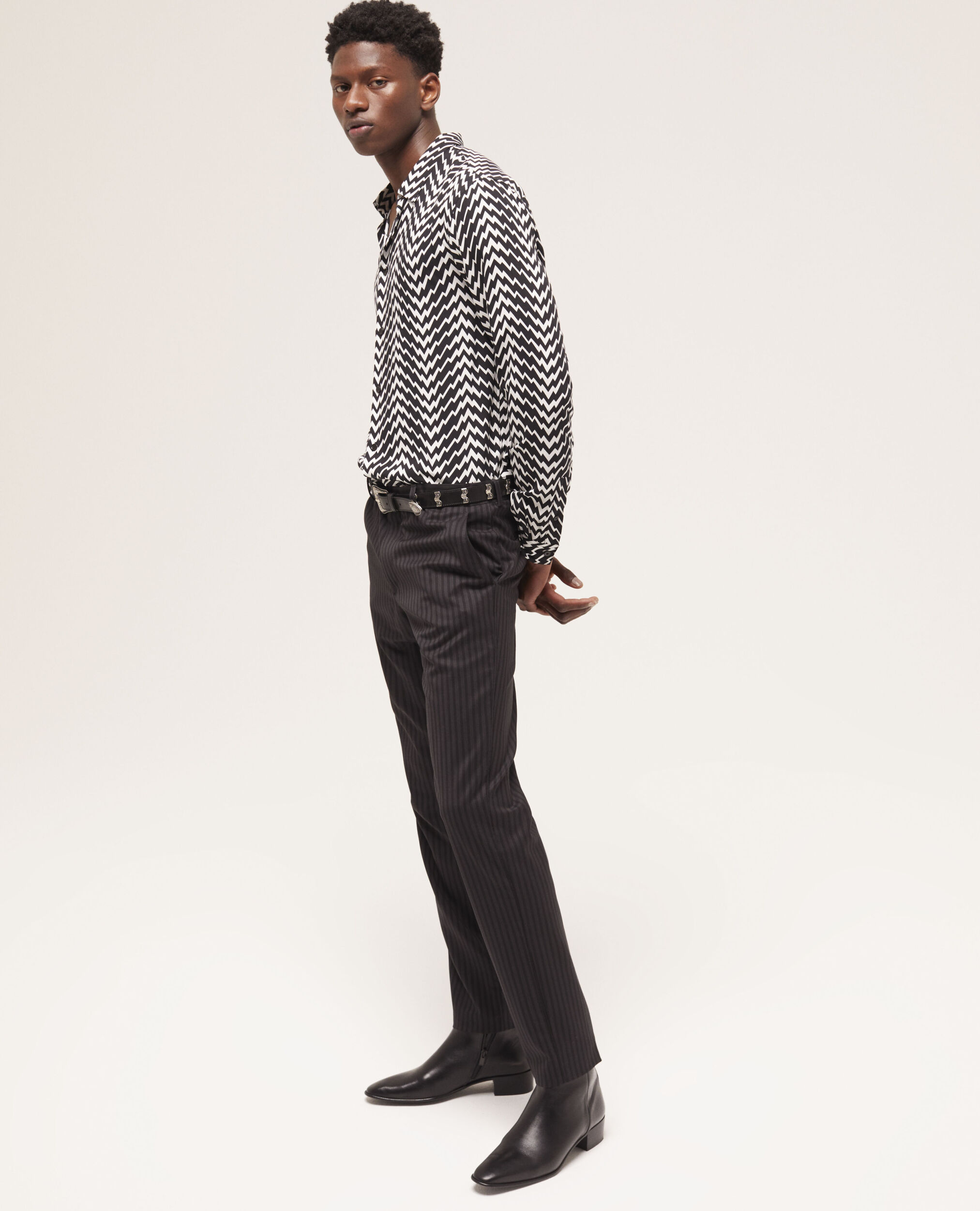 Printed classic-collar shirt BLACK WHITE