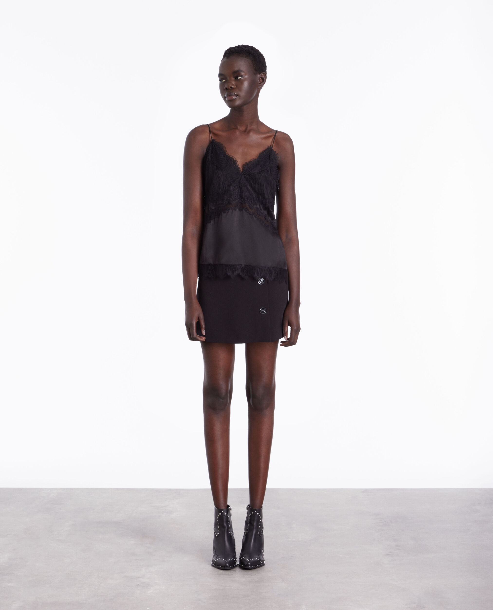 Black camisole with lace details BLACK