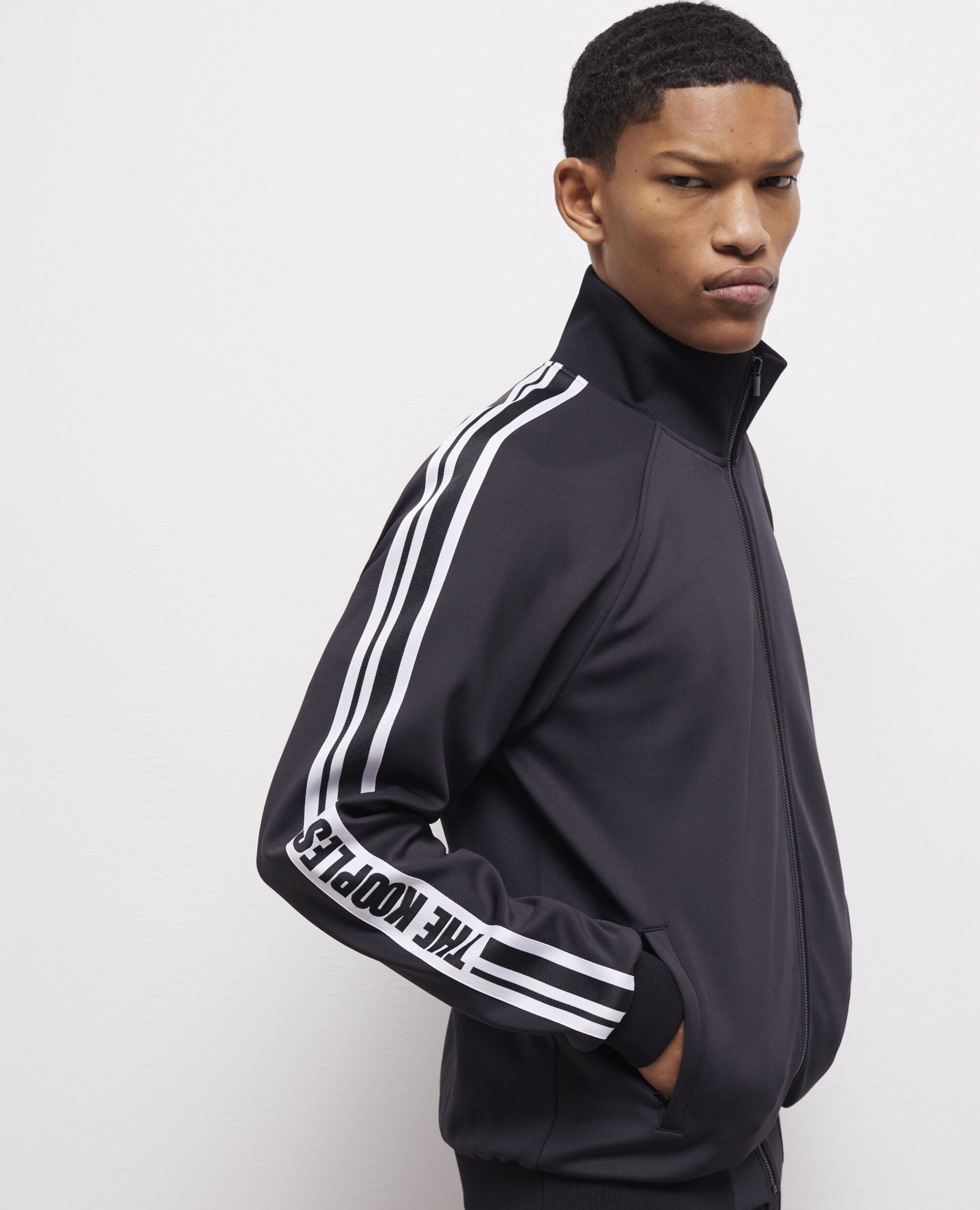 Black logo jacket BLACK