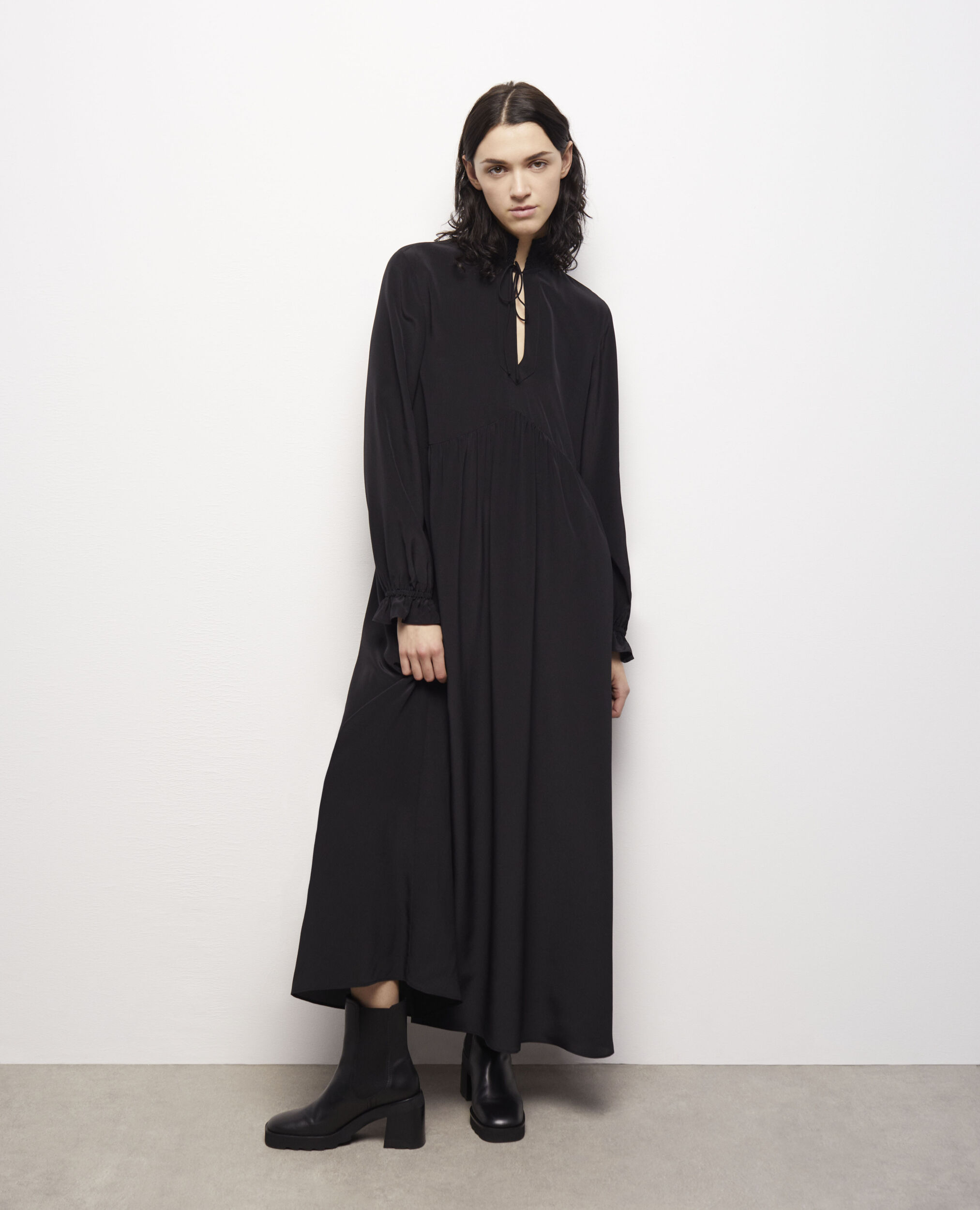 Long black silk dress BLACK
