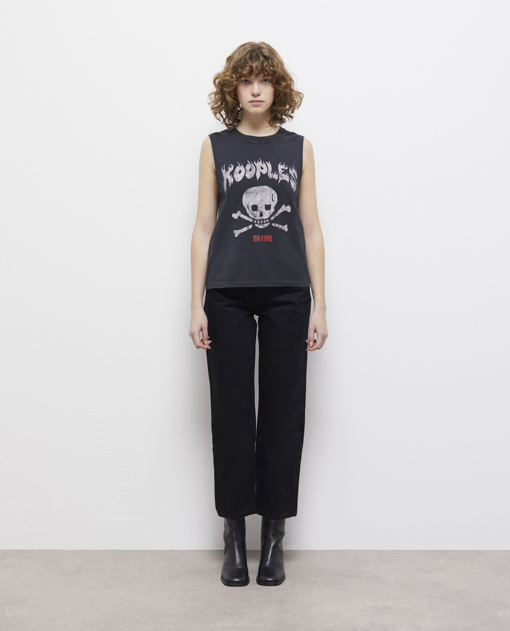 Women's black screen print t-shirt BLACK WASHED