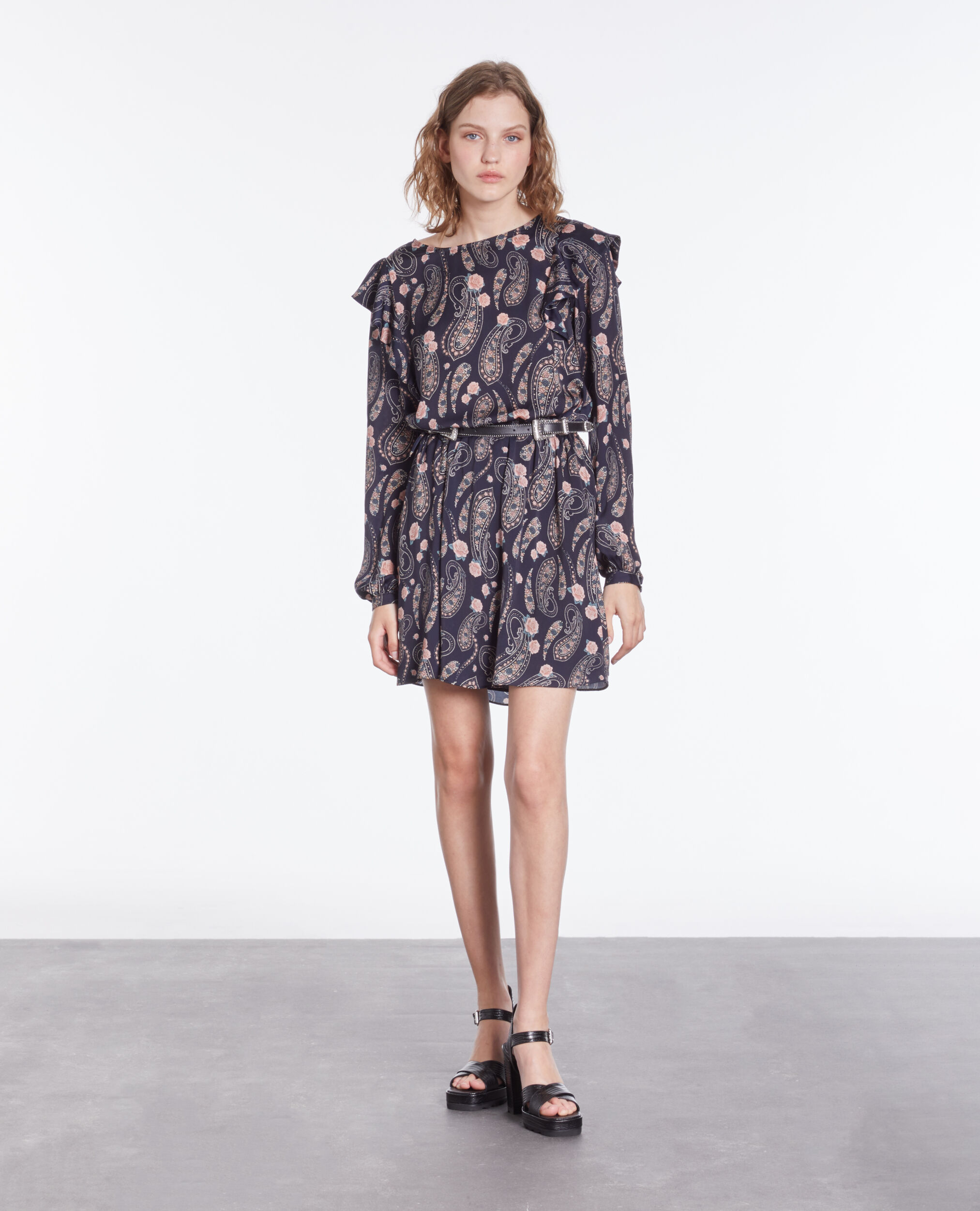 Short printed dress with ruffles BLACK / PINK