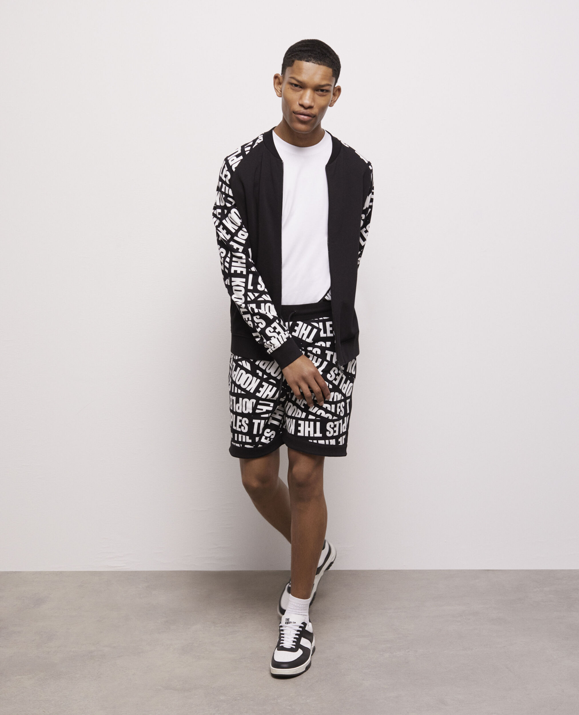 Black tracksuit jacket with Tape logo BLACK / WHITE