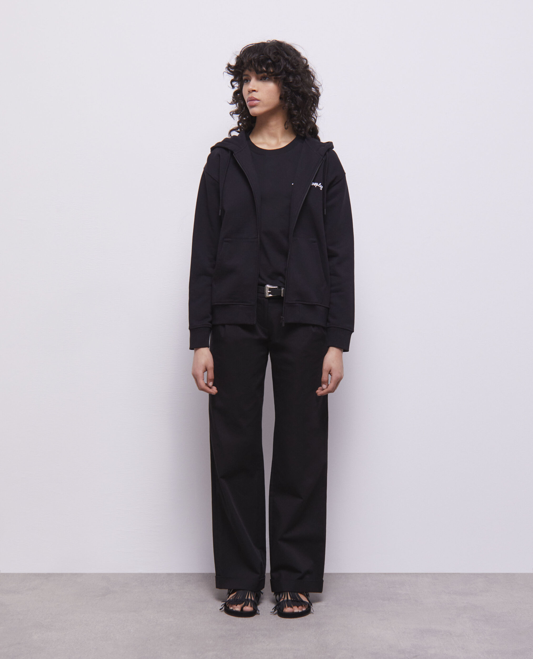 Zipped black hooded sweatshirt with embroidery BLACK