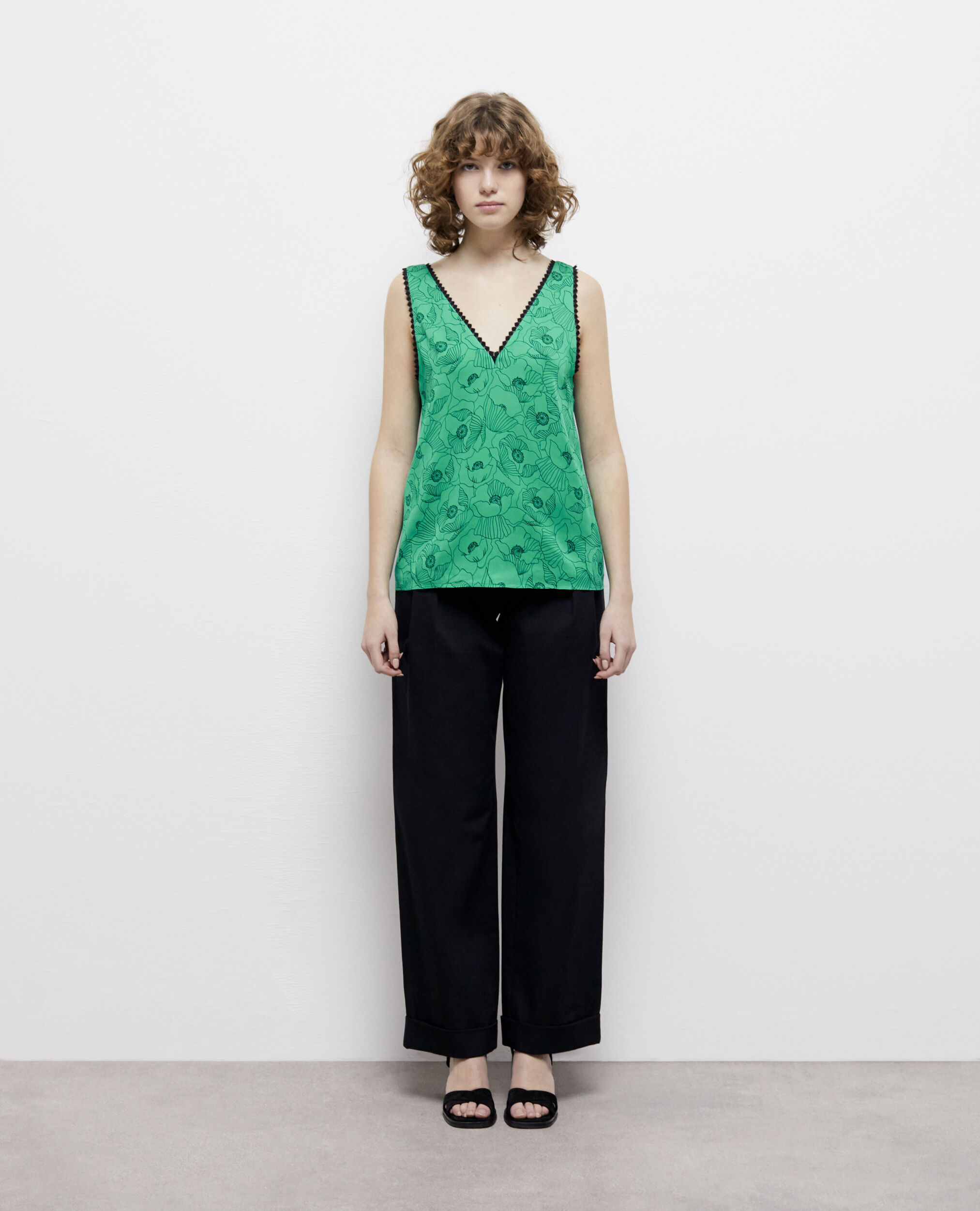 Printed top with lace details GREEN