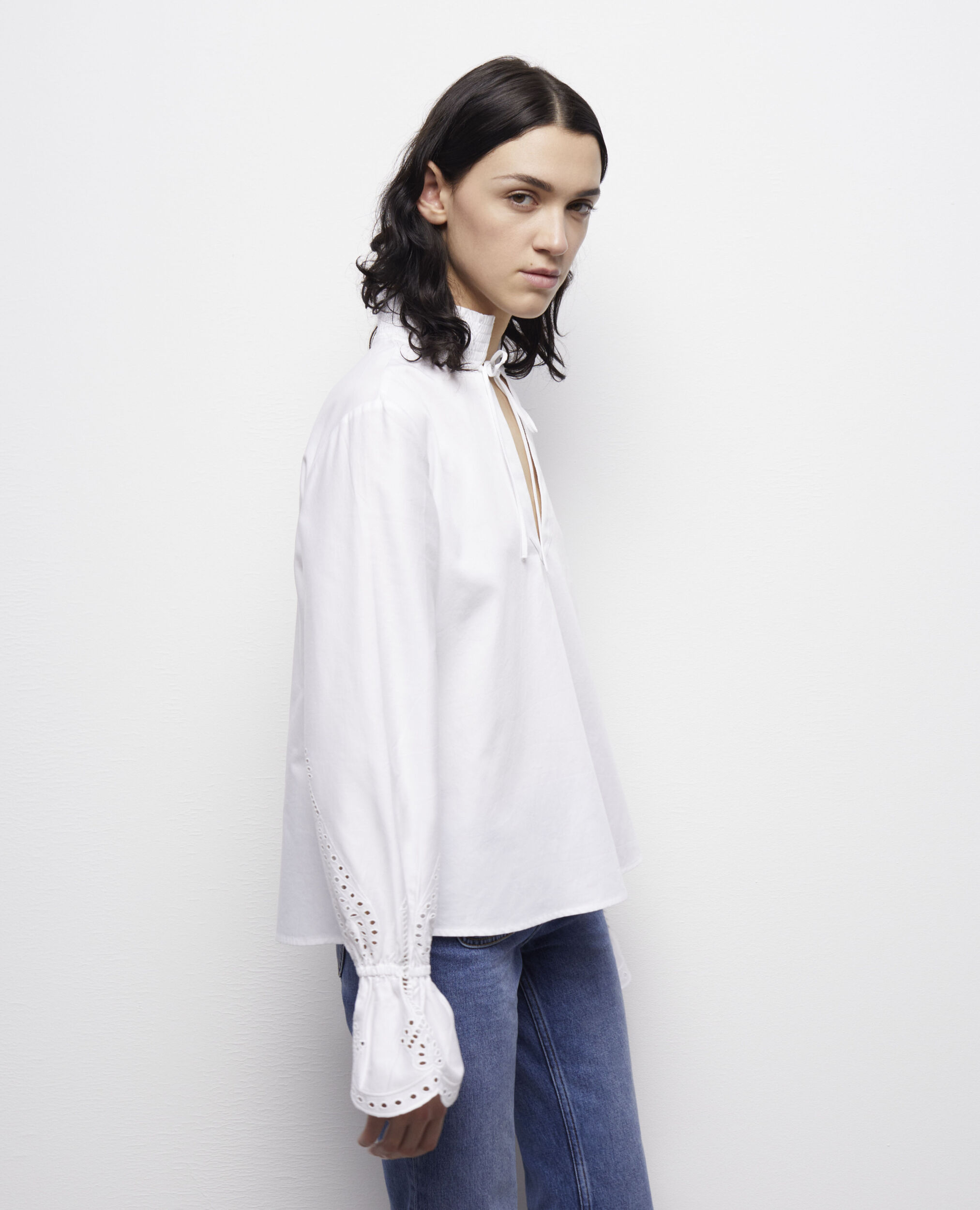 White blouse with broderie anglaise WHITE