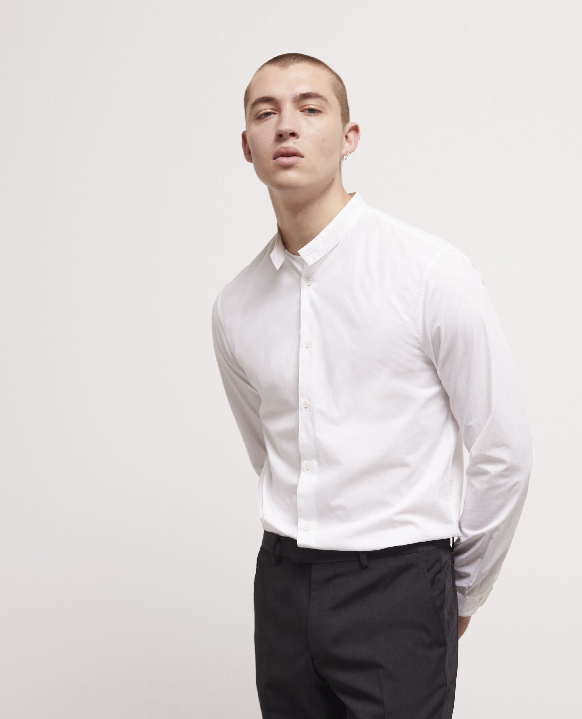 Slim-fit white shirt with officer collar WHITE