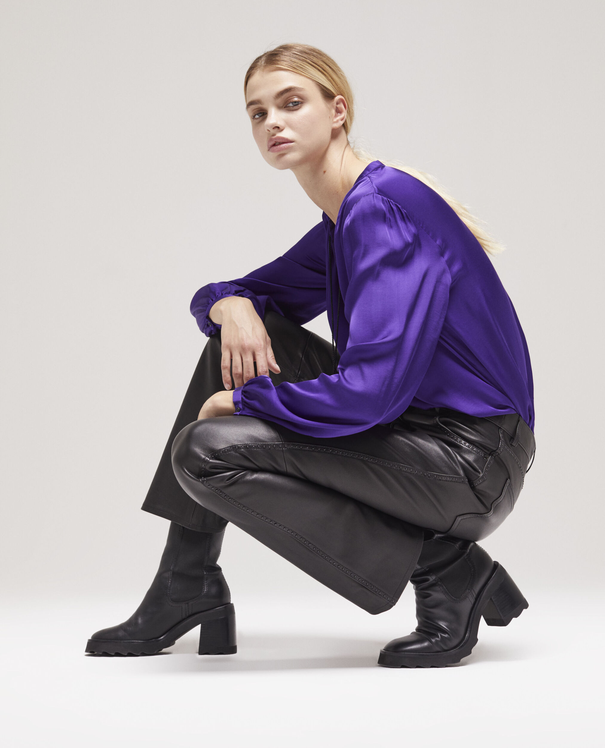 Black leather pants with studs BLACK