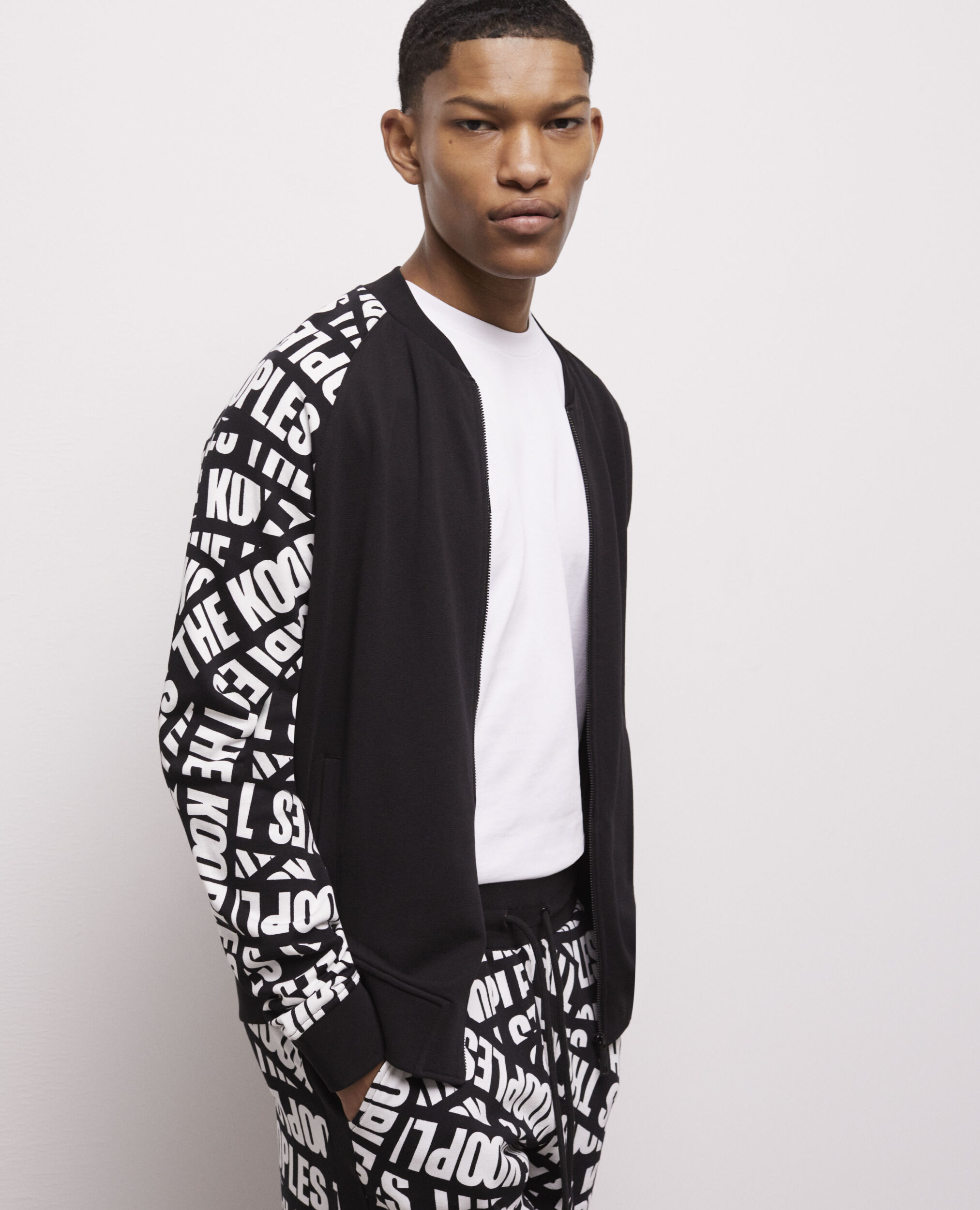 Black tracksuit jacket with Tape logo BLACK / WHITE