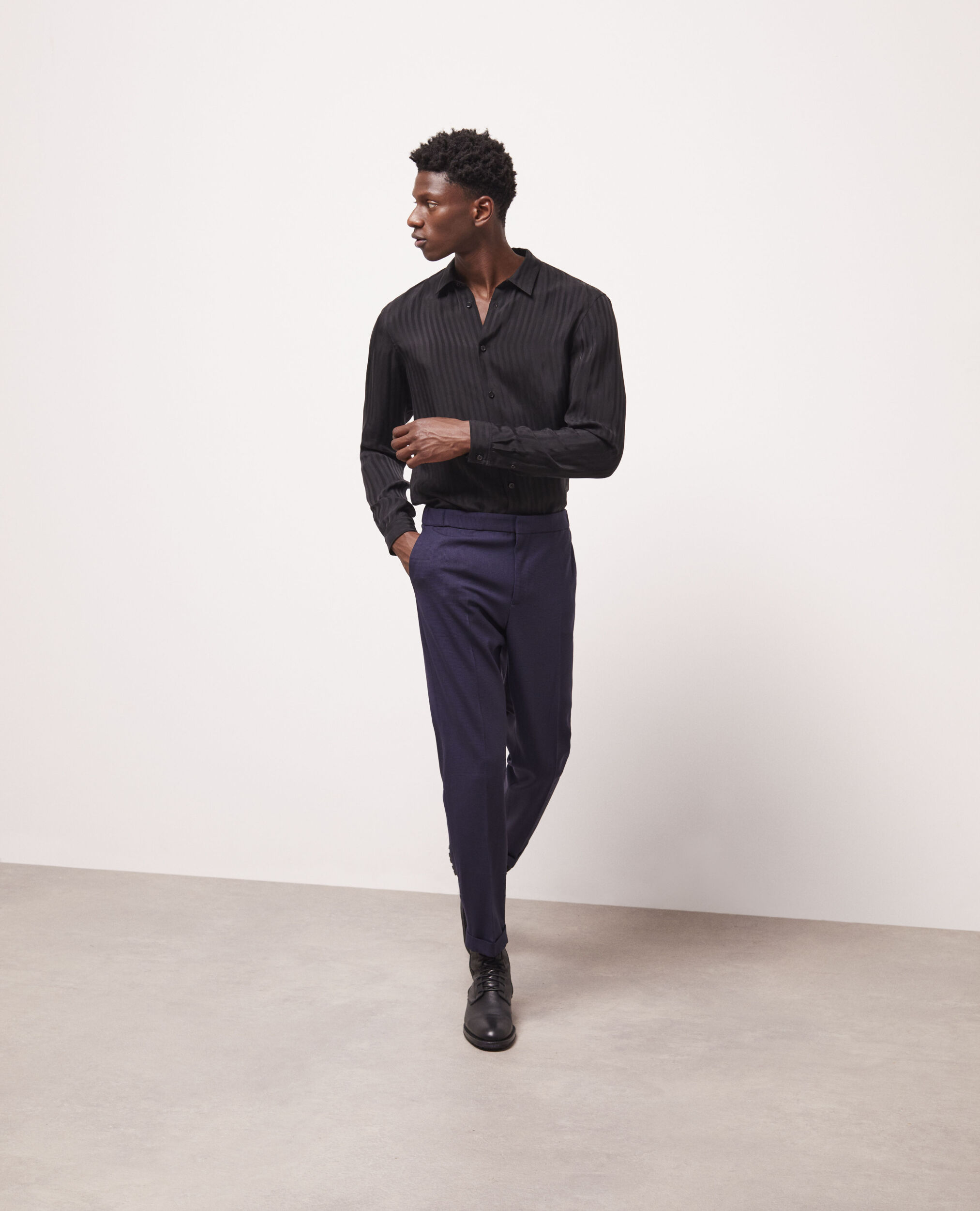 Black striped shirt with classic collar BLACK