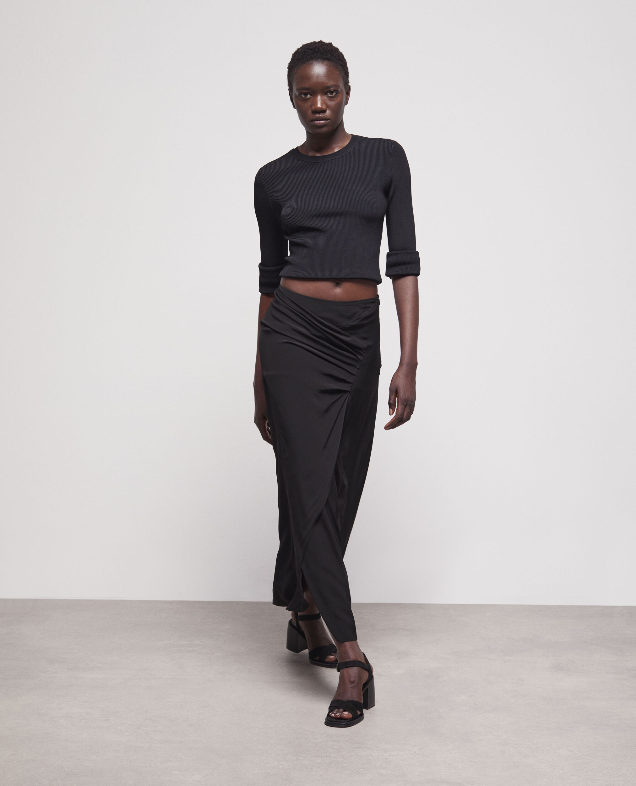 Black slim-fit top BLACK