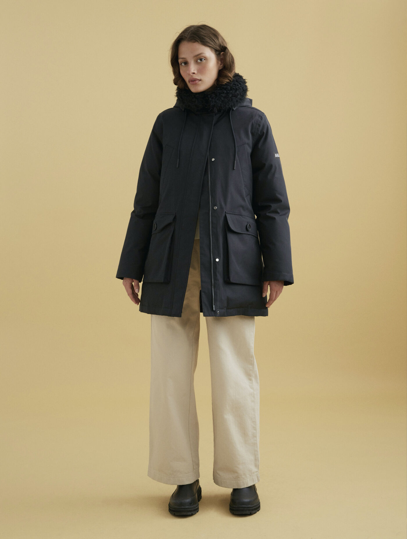 Long MTD&reg;parka with detachable faux fur-lined hood